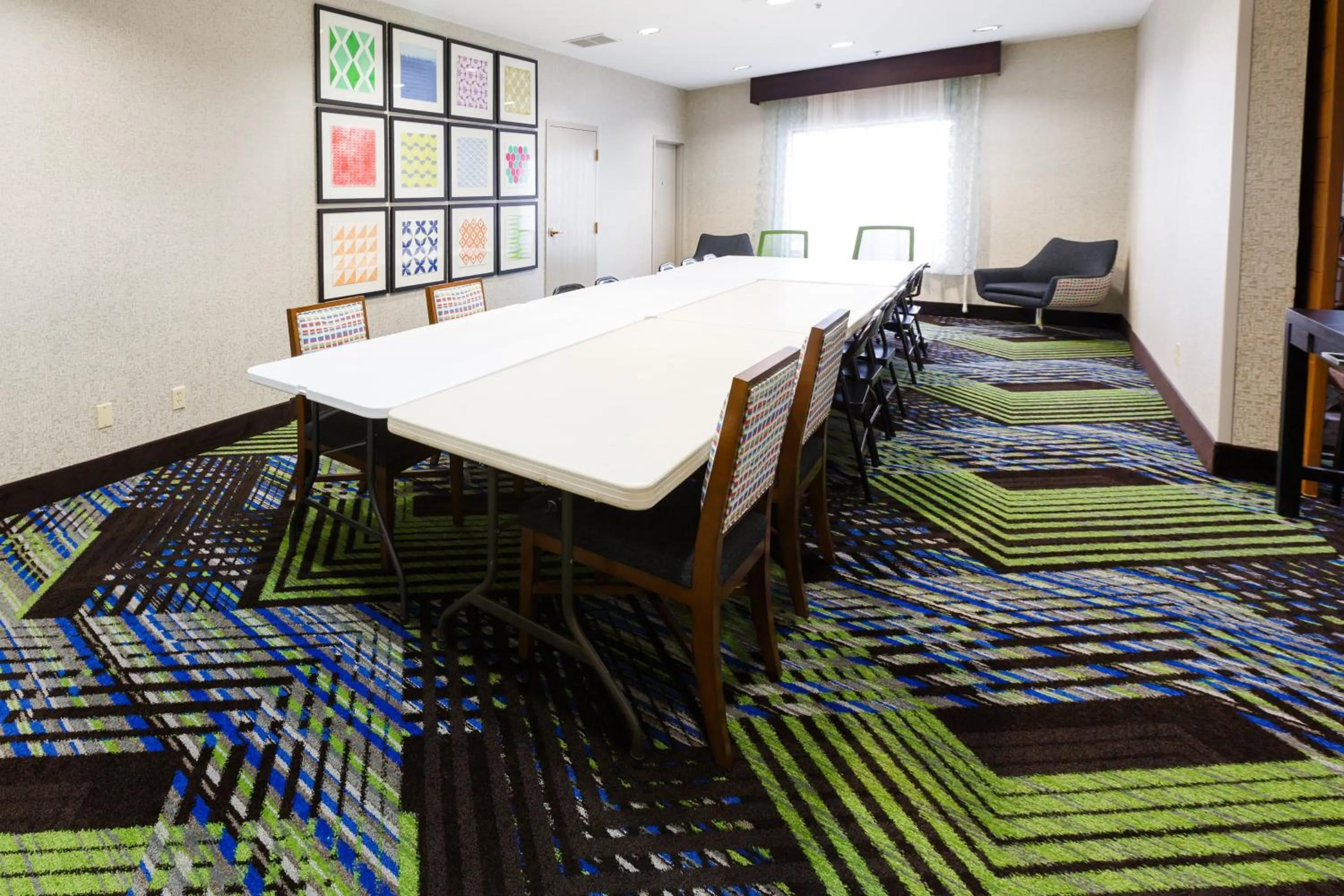 Meeting/conference room in Holiday Inn Express & Suites Shelbyville by IHG