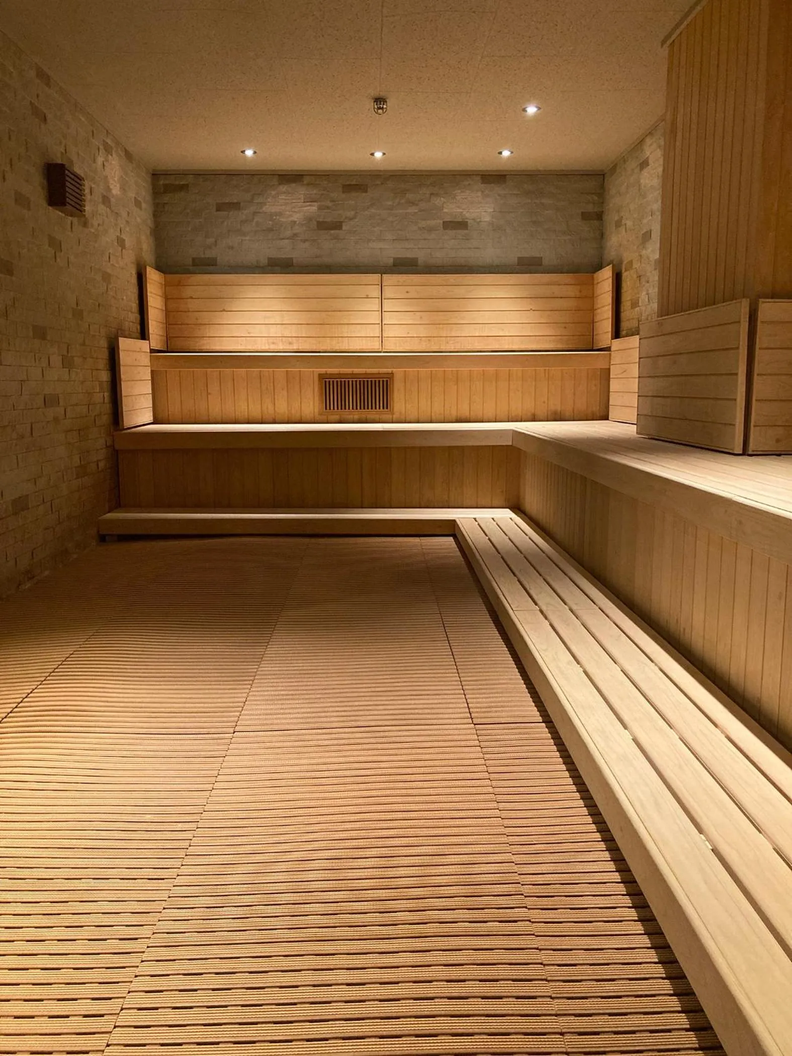 Sauna in Jasmac Plaza Hotel