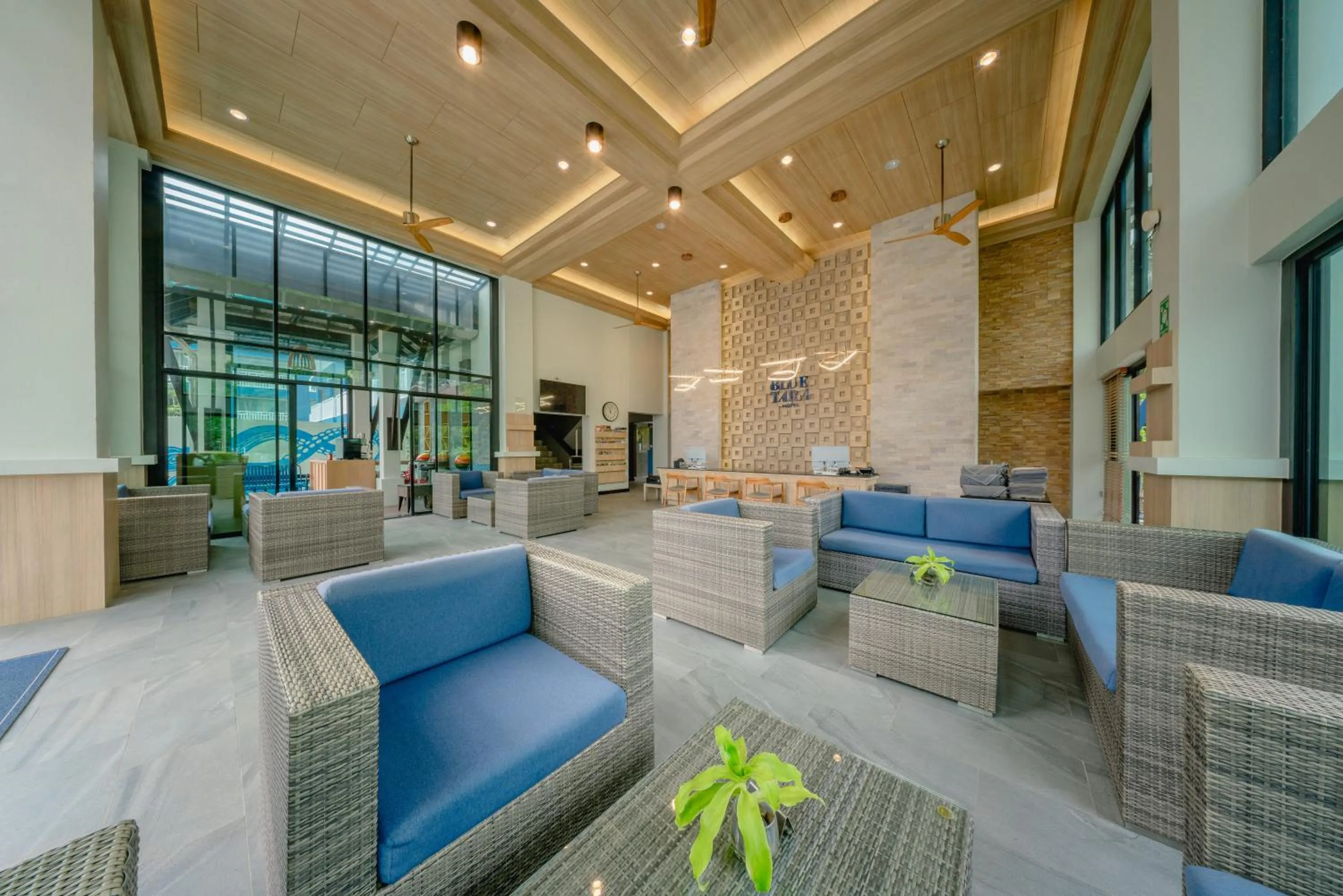 Lobby or reception in Blue Tara Hotel Krabi Ao Nang