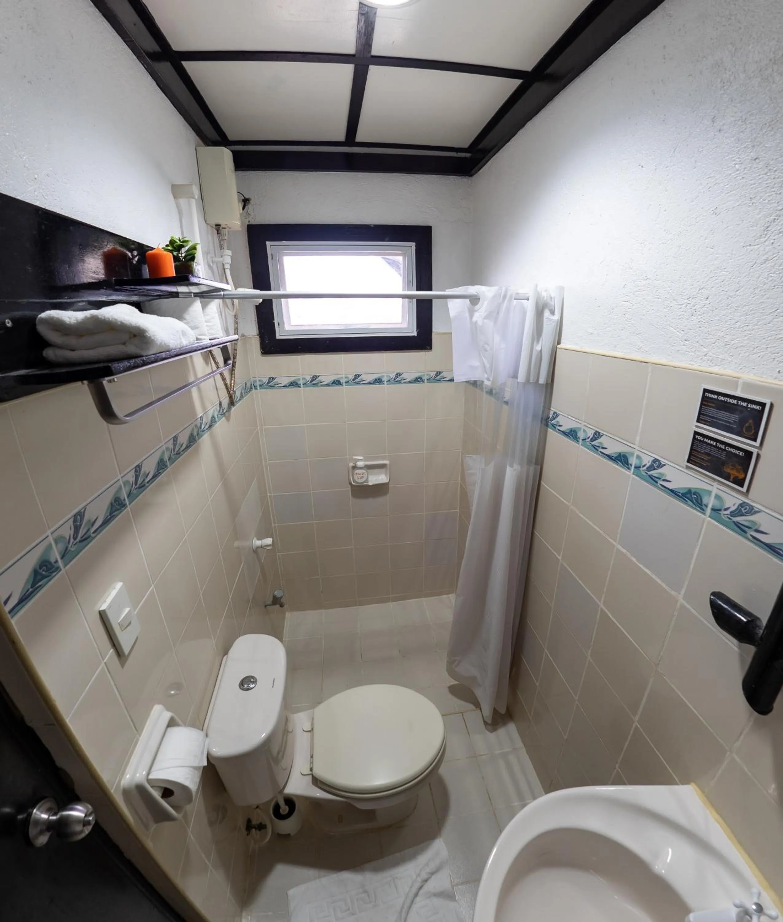 Bathroom in Hippocampus Beach Resort