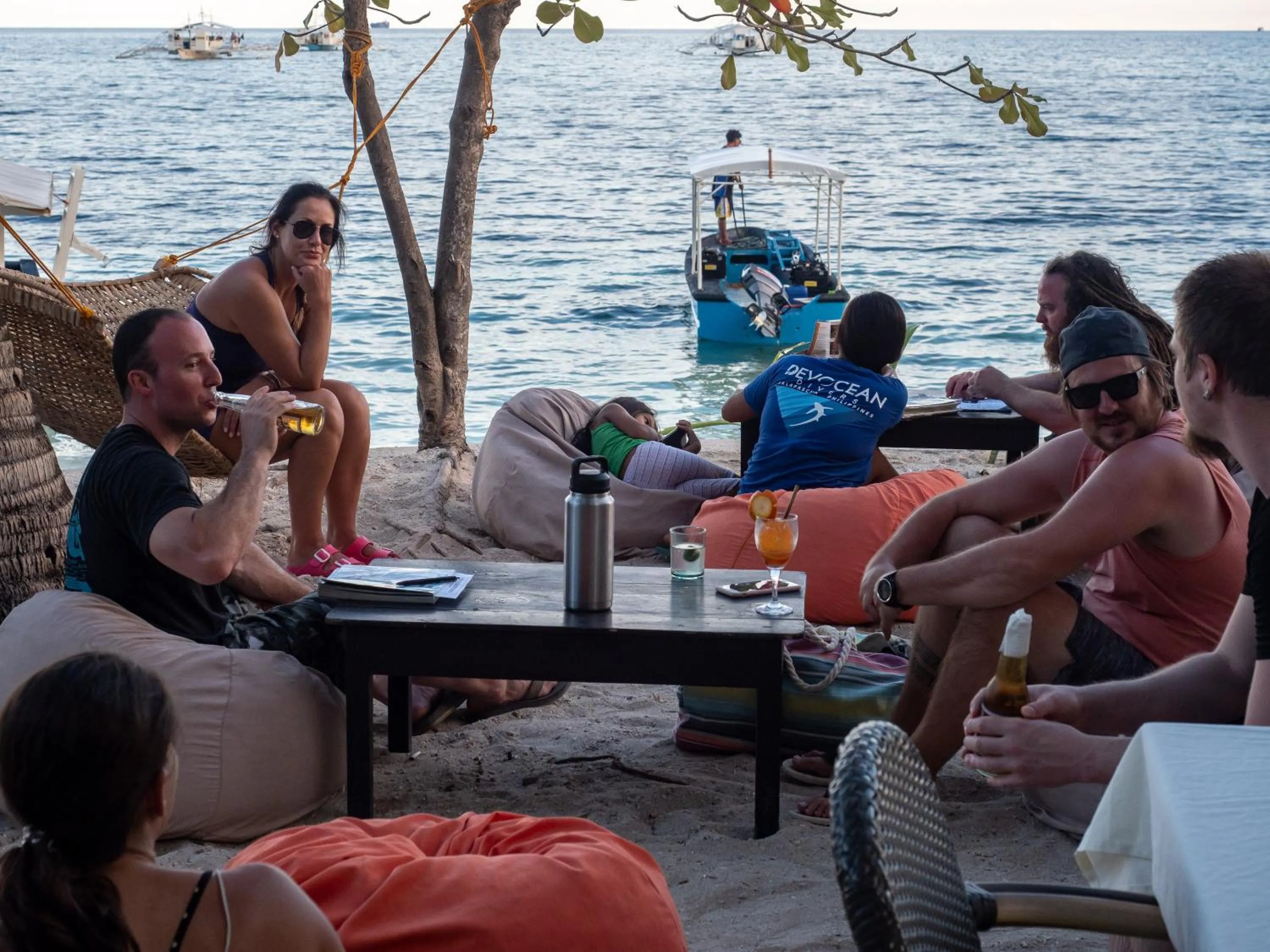 Restaurant/places to eat in Hippocampus Beach Resort