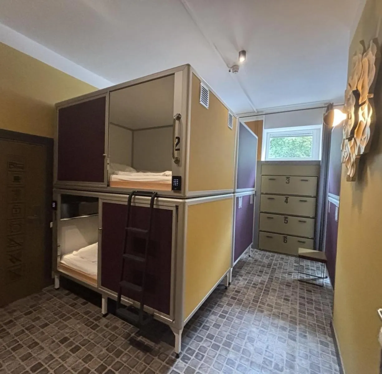 Bed in Singer109 Hostel, Hotel & Apartment