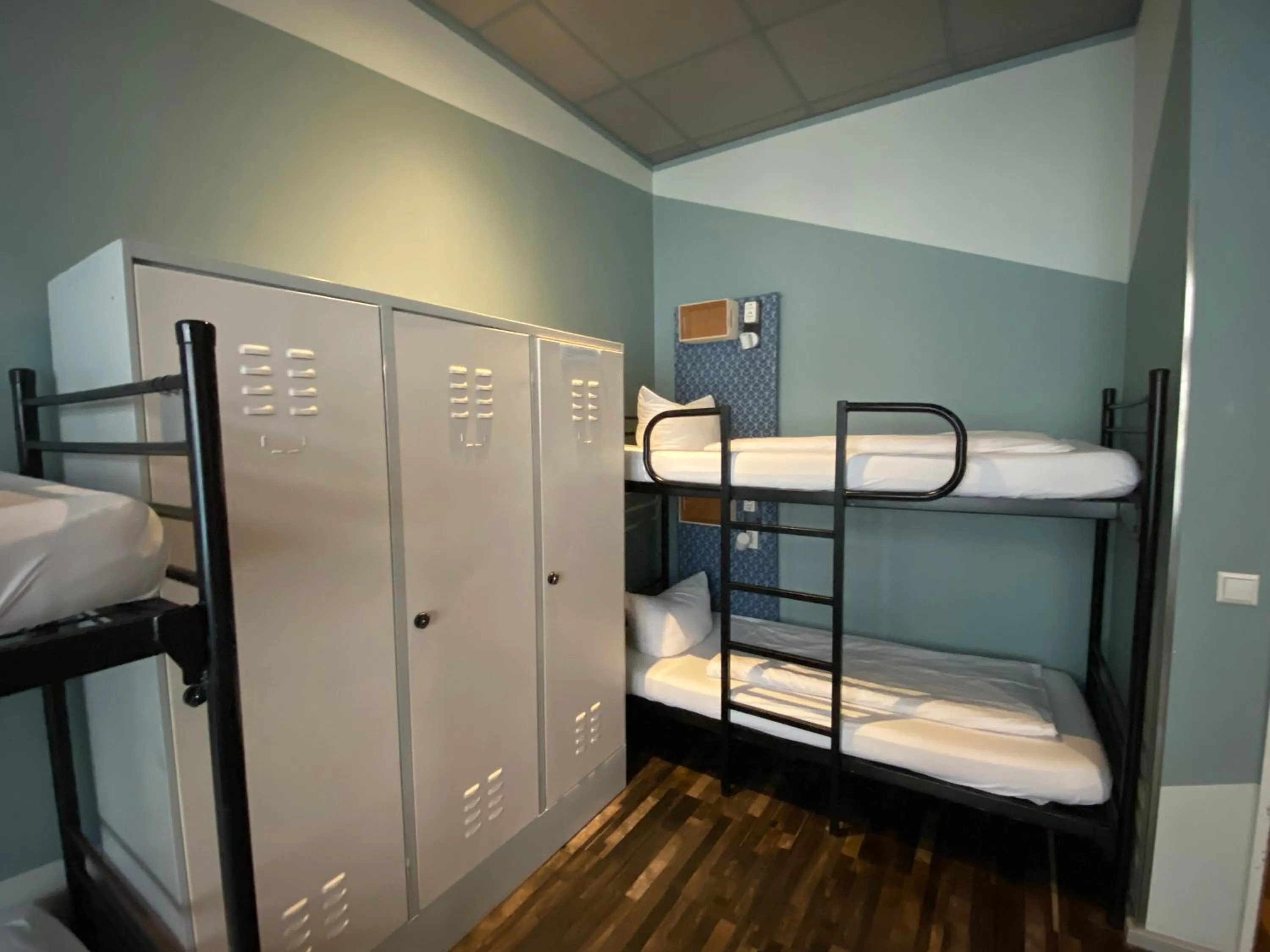 Photo of the whole room, Bed in Singer109 Hostel, Hotel & Apartment