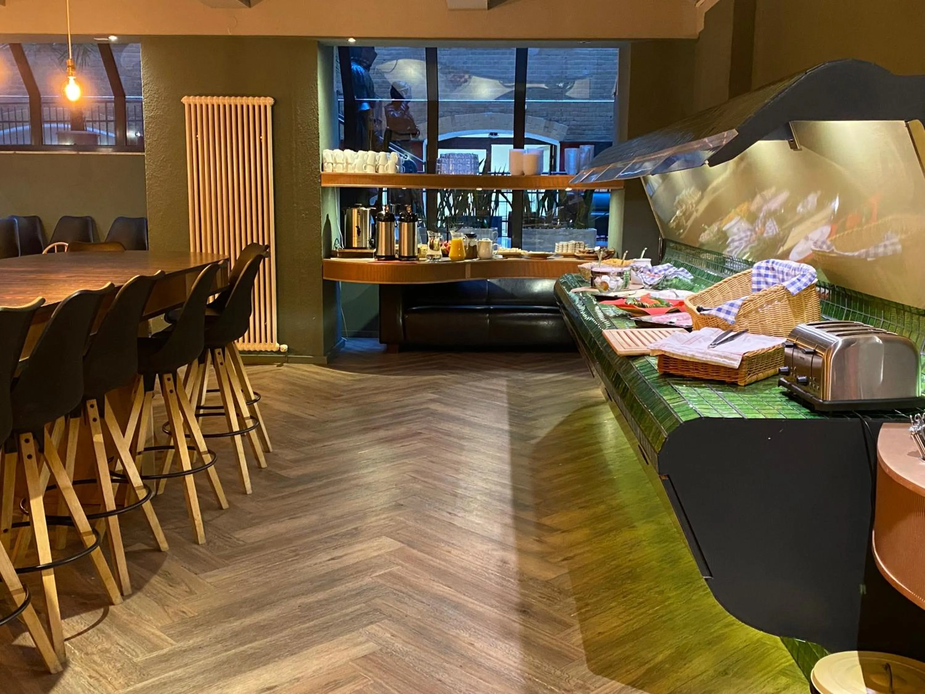 Seating area in Singer109 Hostel, Hotel & Apartment