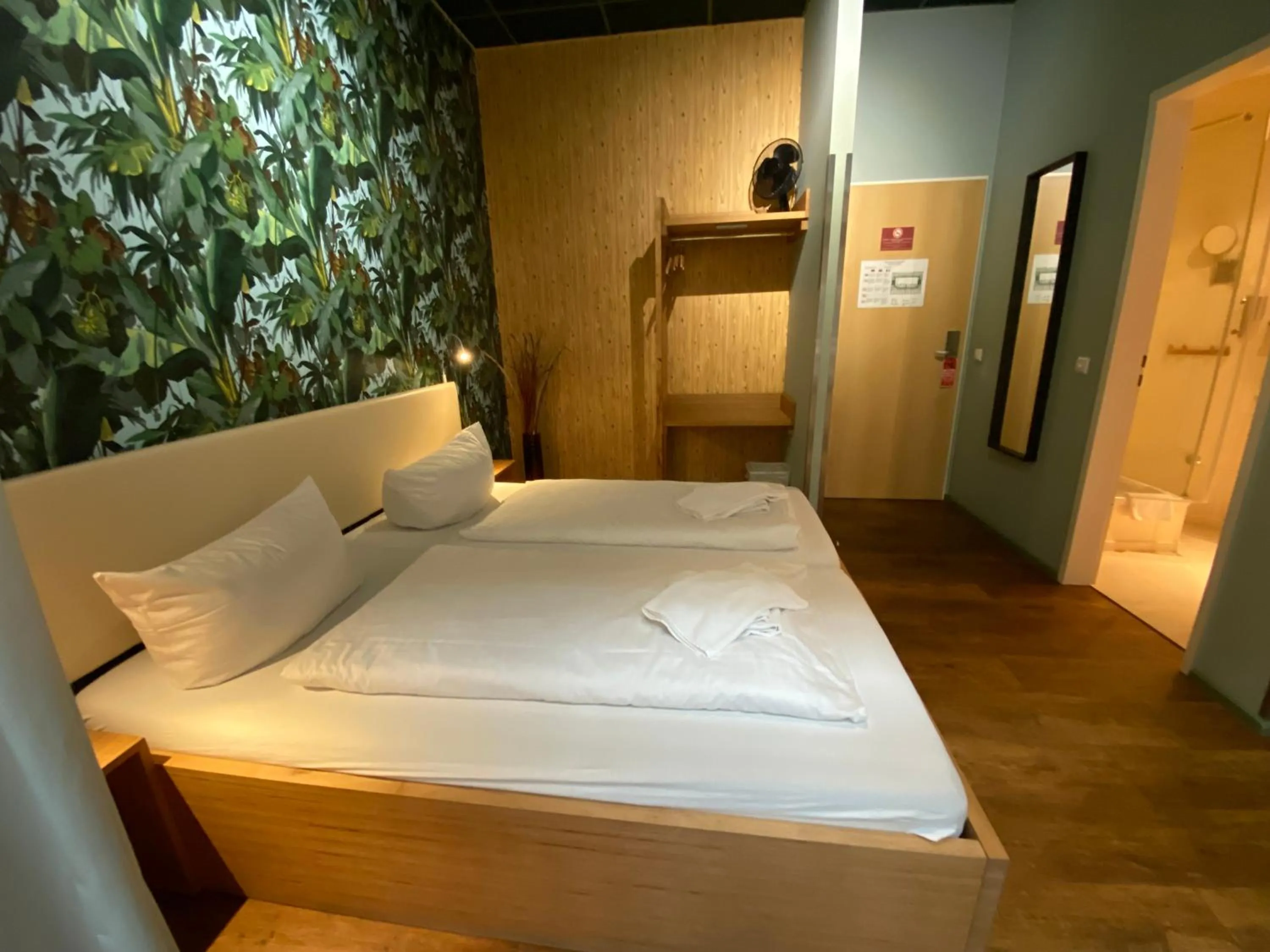 Bed in Singer109 Hostel, Hotel & Apartment