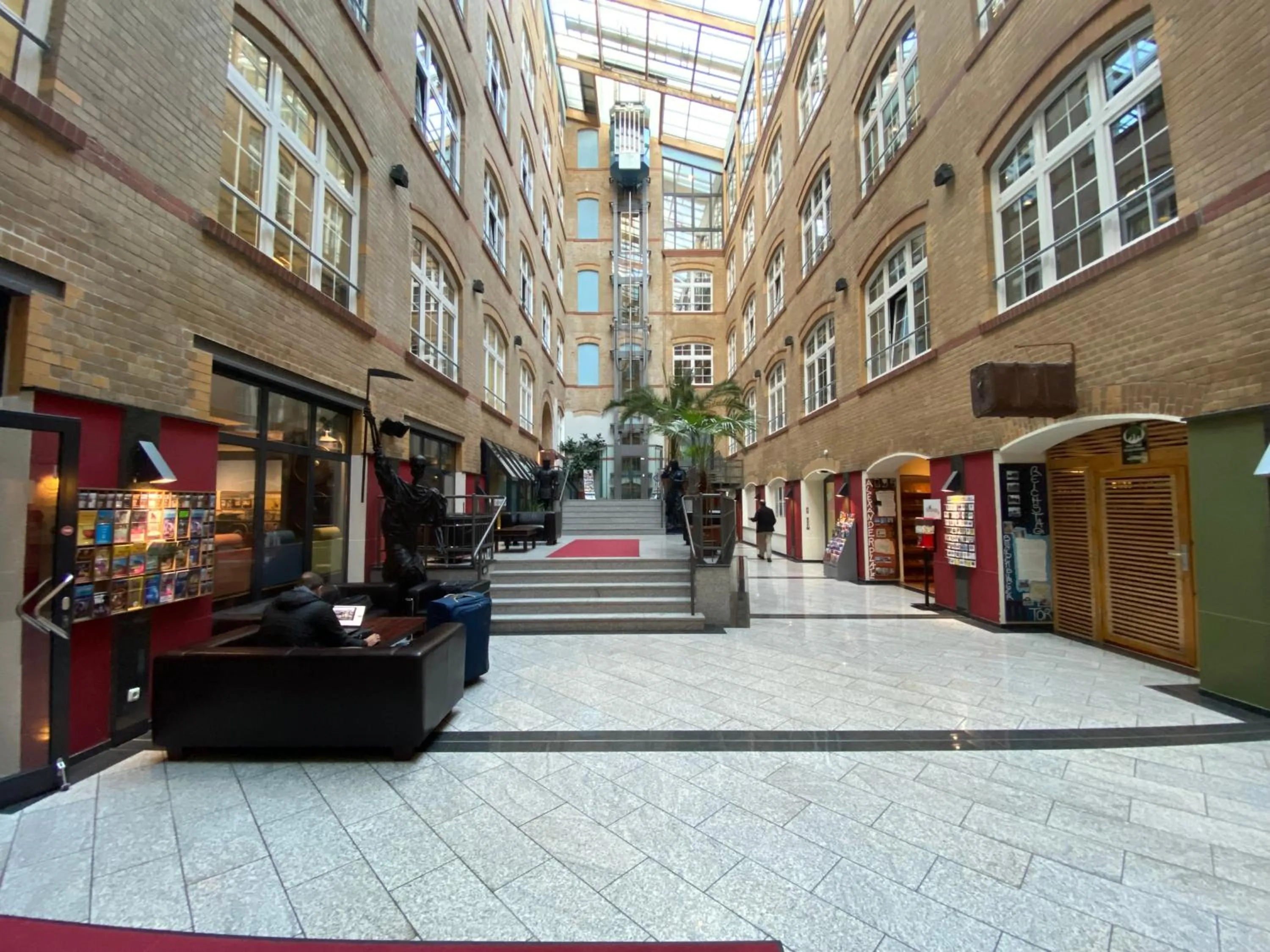 Property building in Singer109 Hostel, Hotel & Apartment