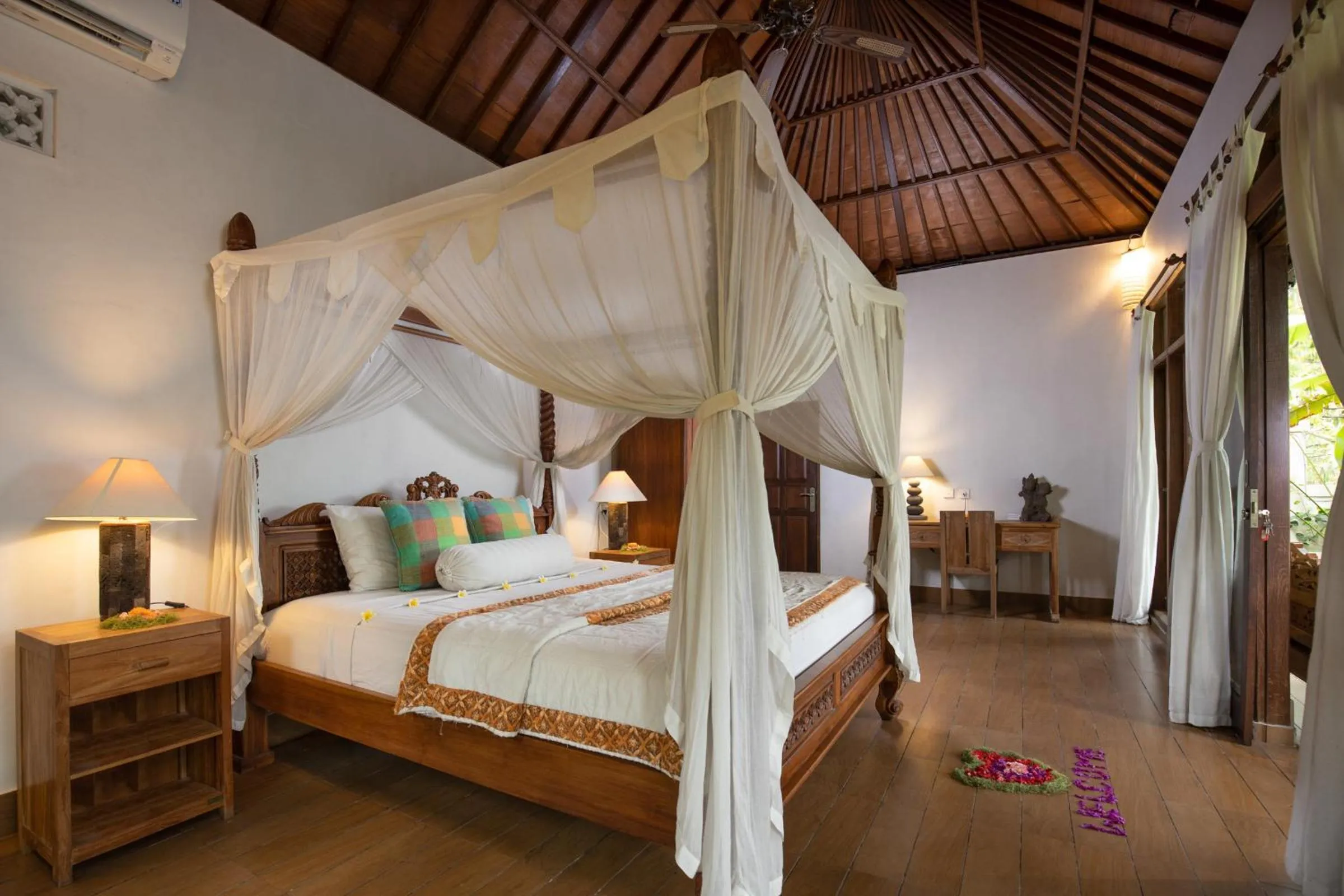 Bed in Secluded Jungle Villa