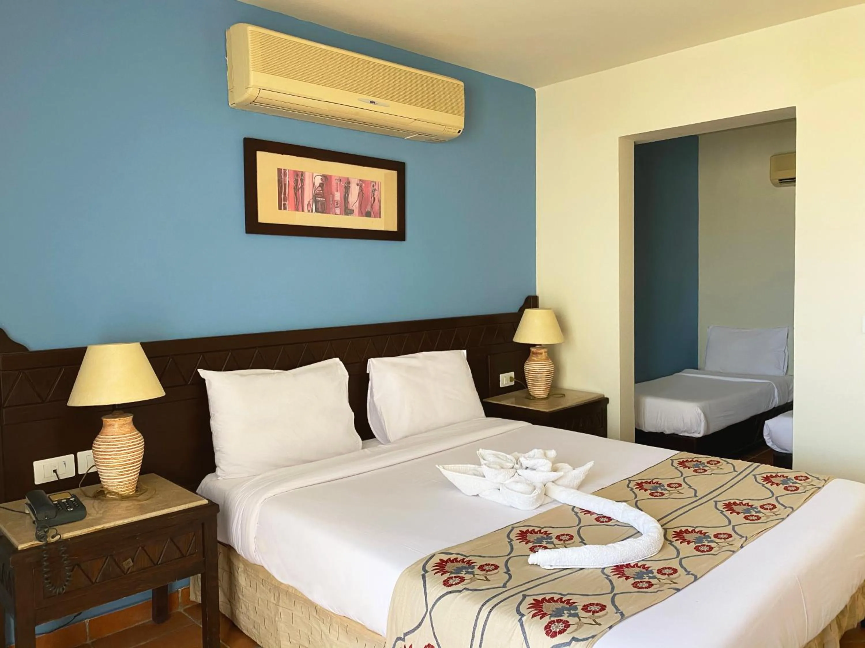 Family, Bed in ONATTI Beach Resort - Marsa Alam