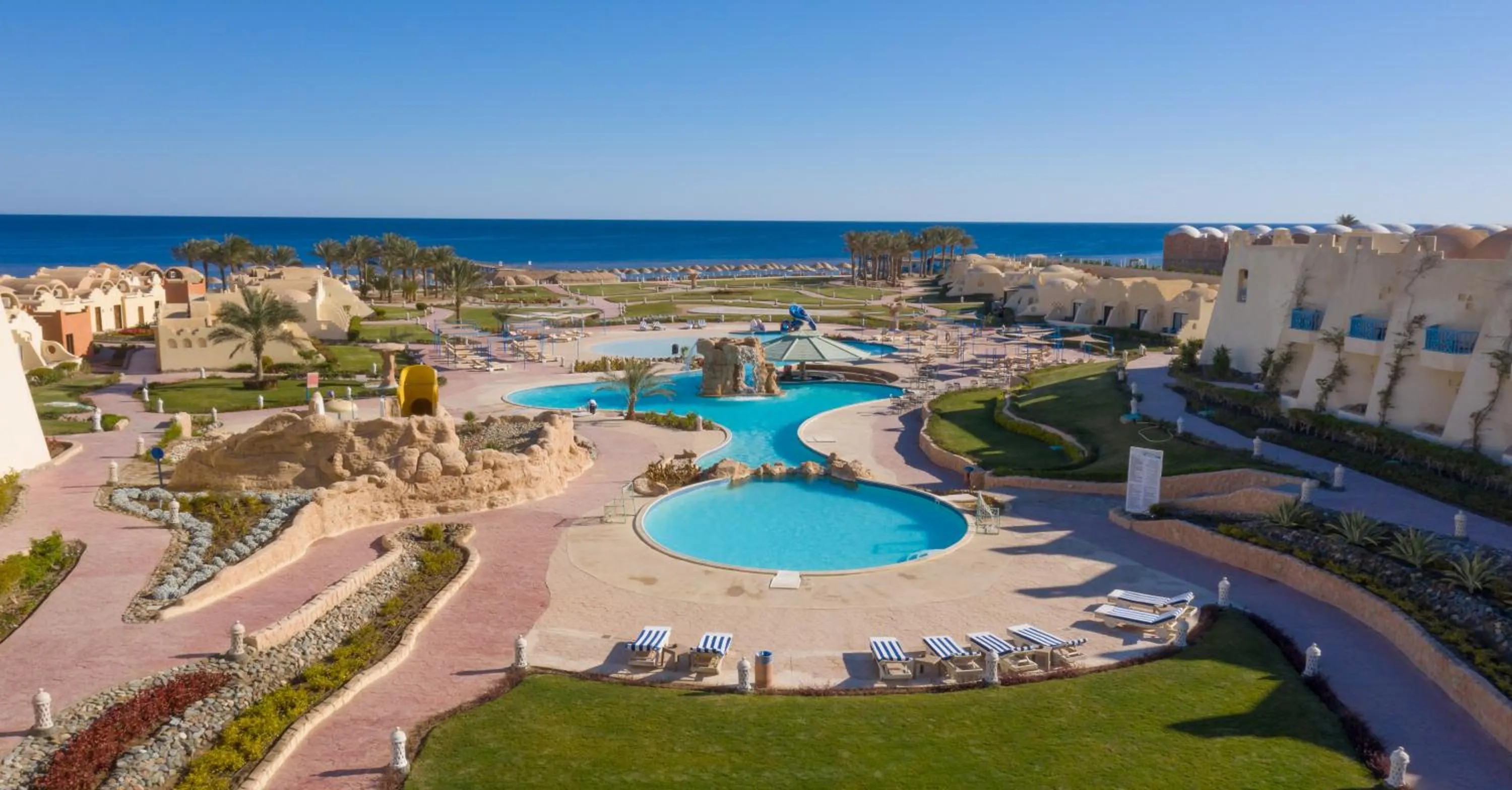 Swimming pool in ONATTI Beach Resort - Marsa Alam