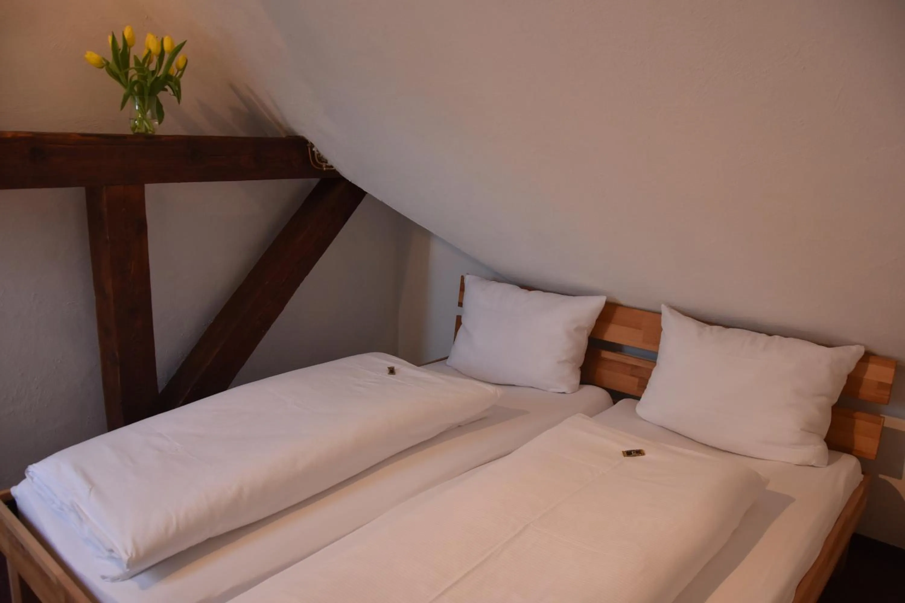 Bed in Hotel & Chalets Herrihof