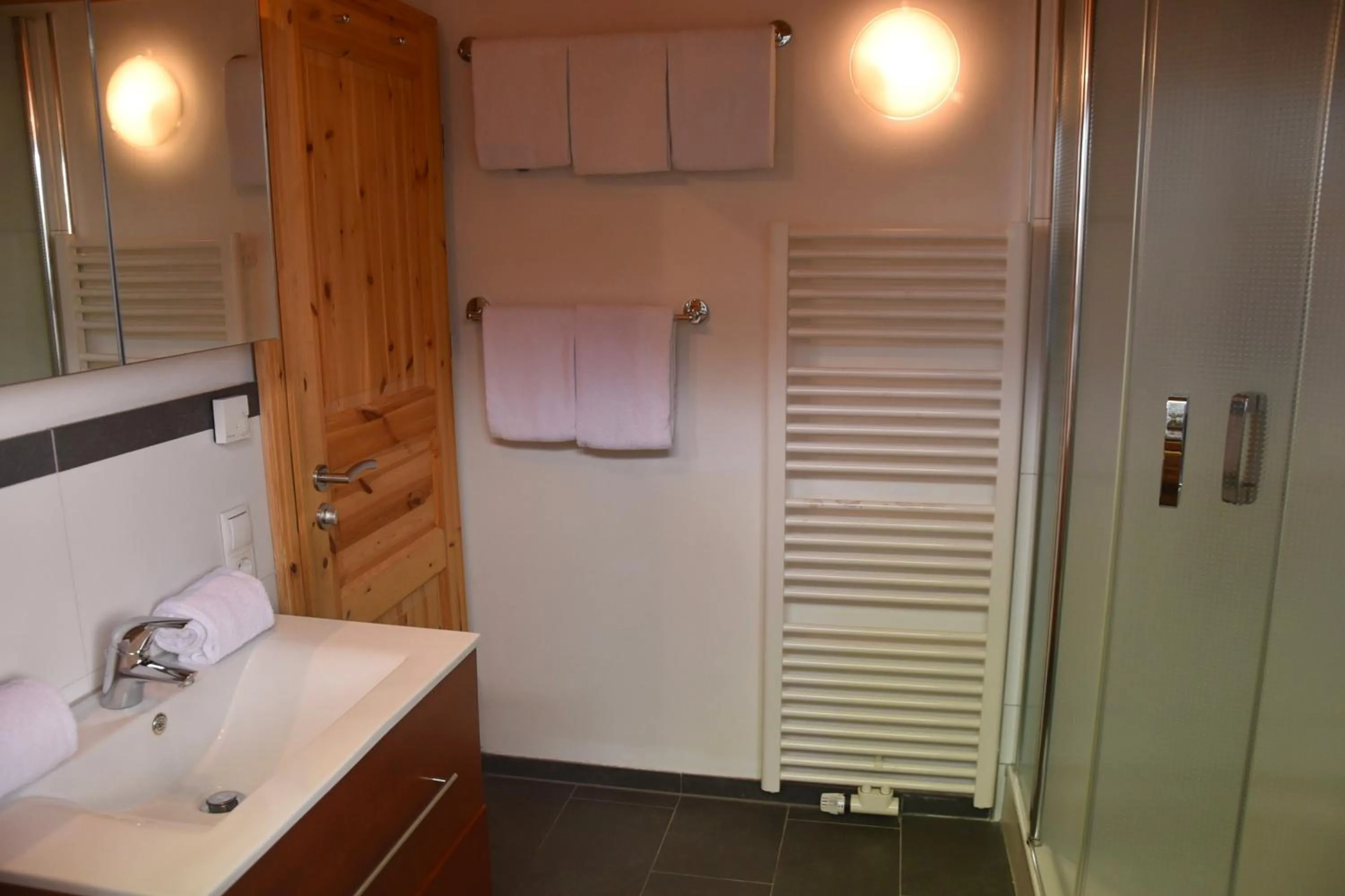 Bathroom in Hotel & Chalets Herrihof