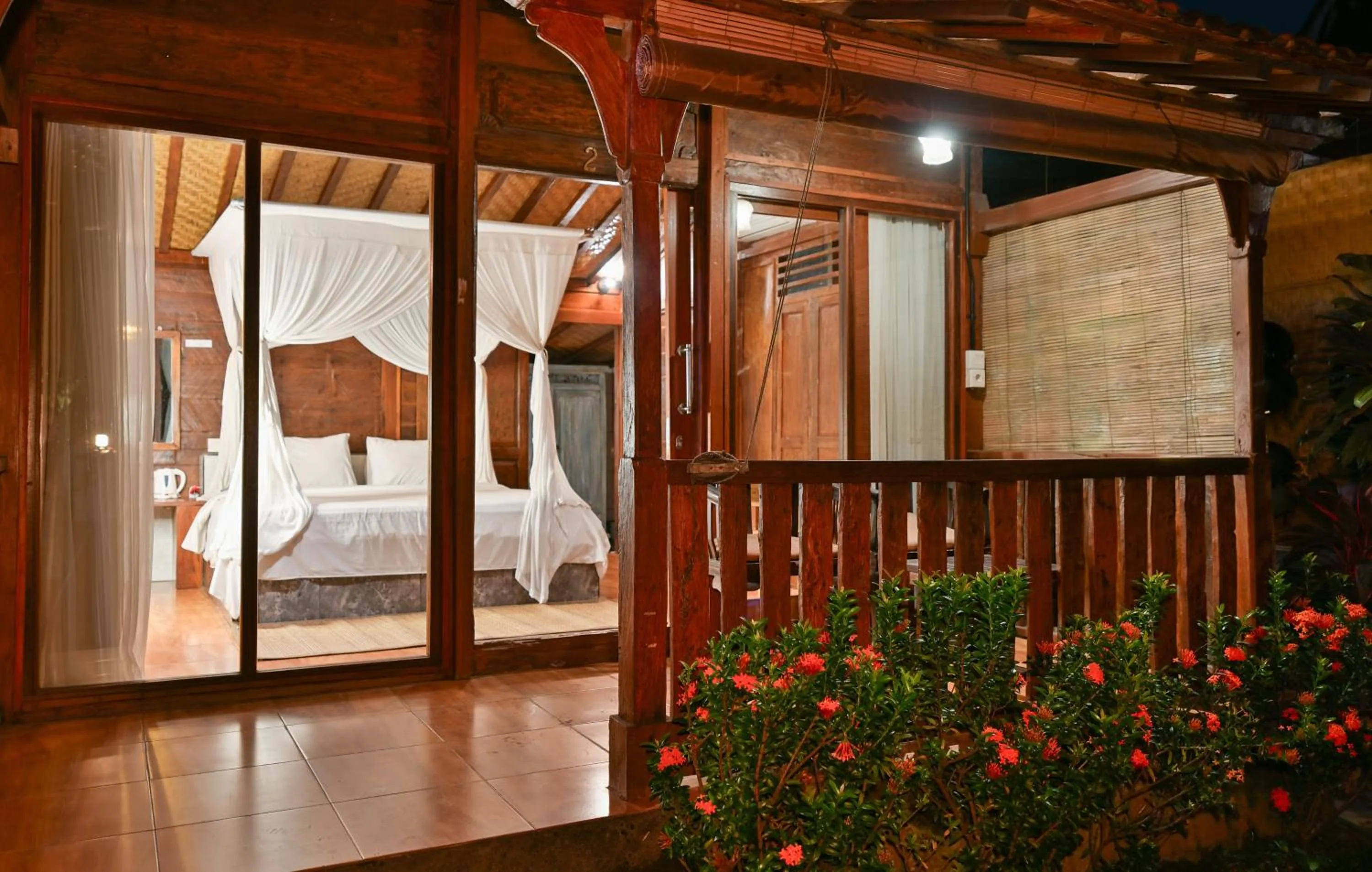 Bed in Canggu Wooden Green Paradise