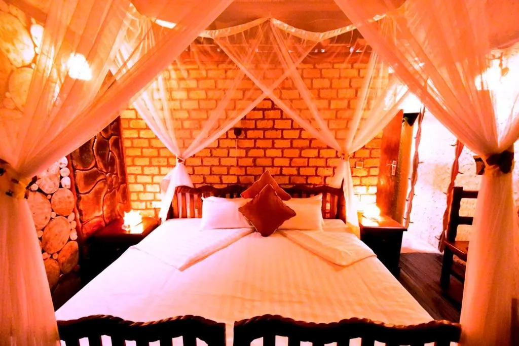 Photo of the whole room, Bed in Serenada Eco Resort