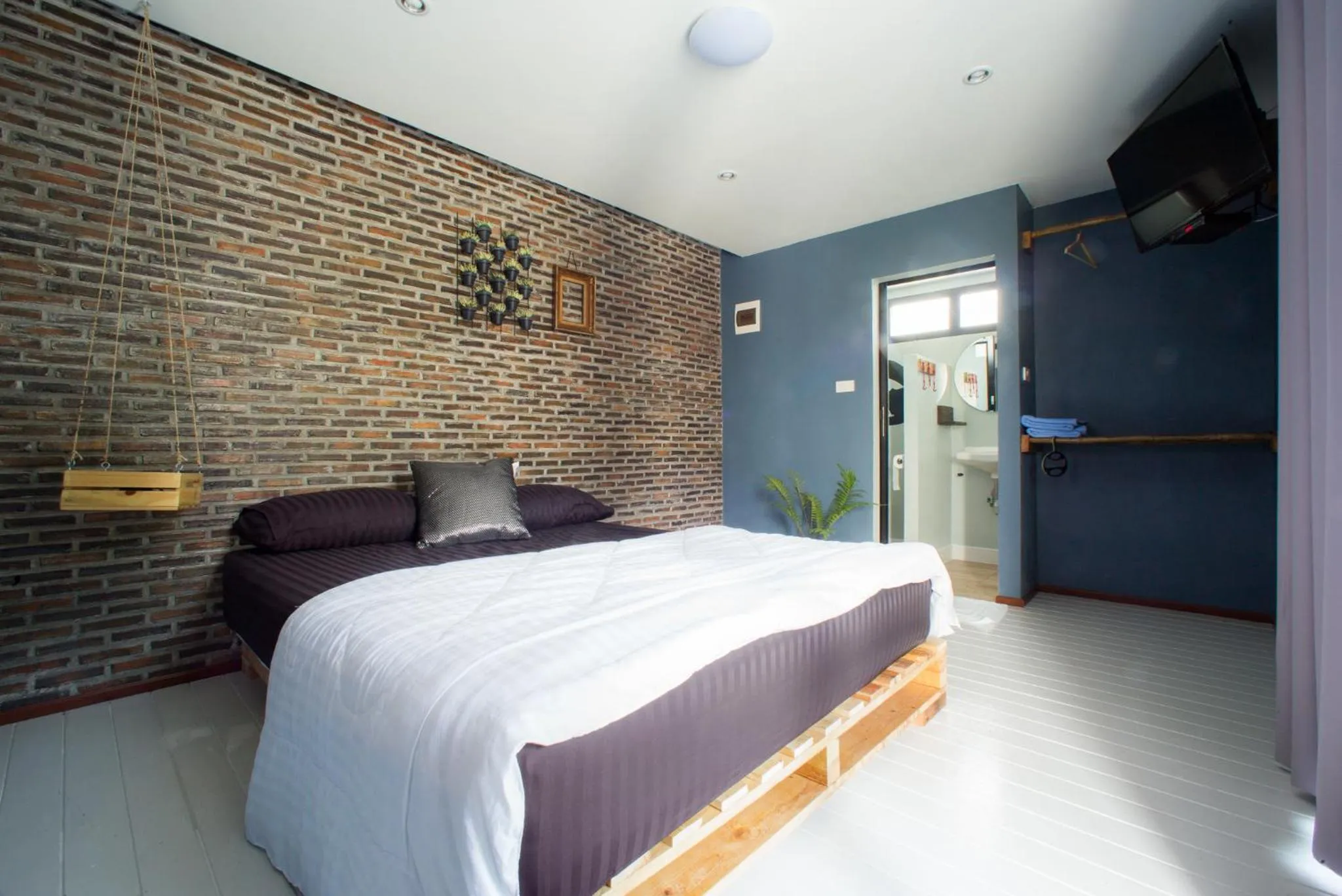 Bed in Patoey House