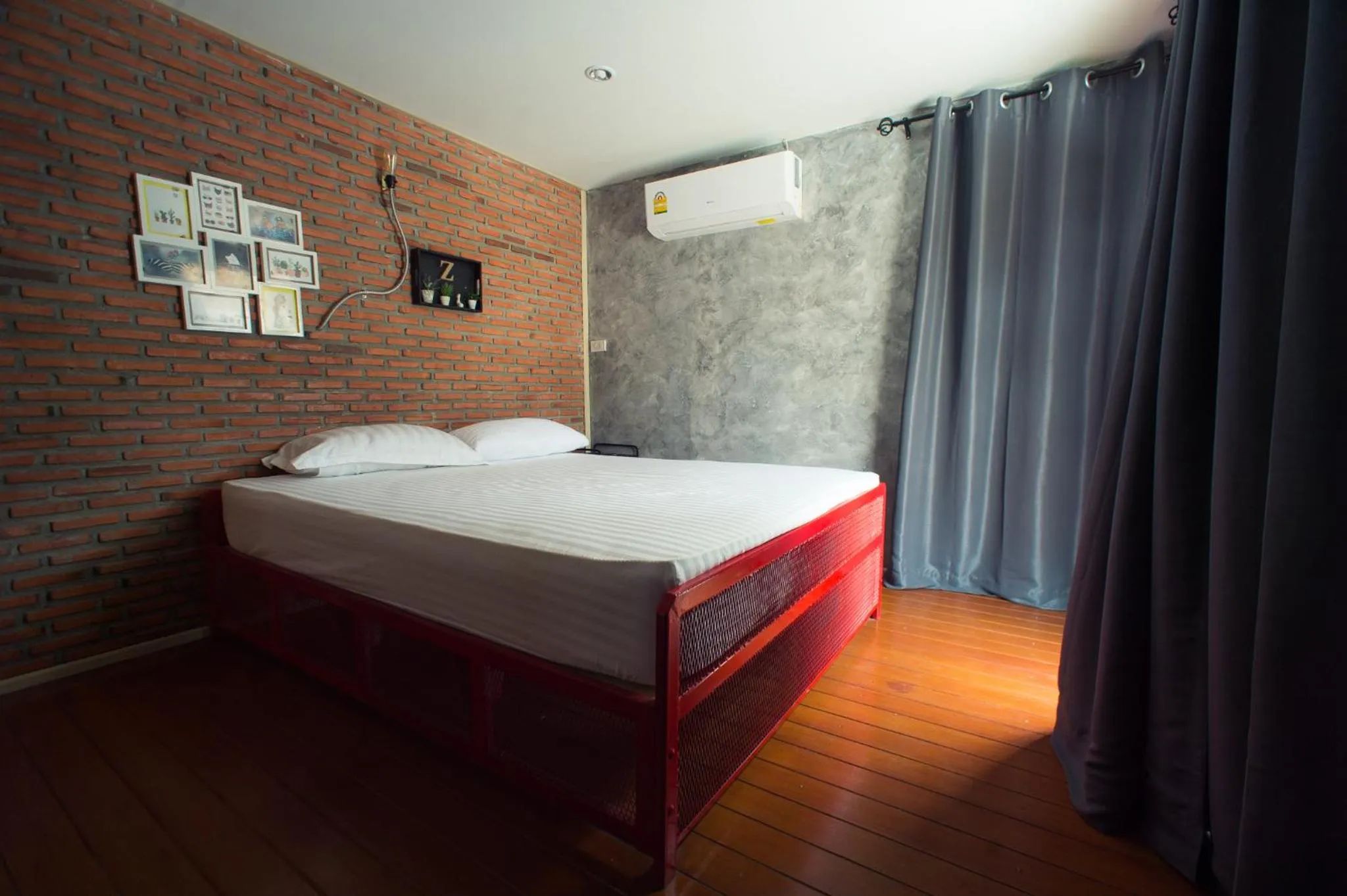 Bed in Patoey House