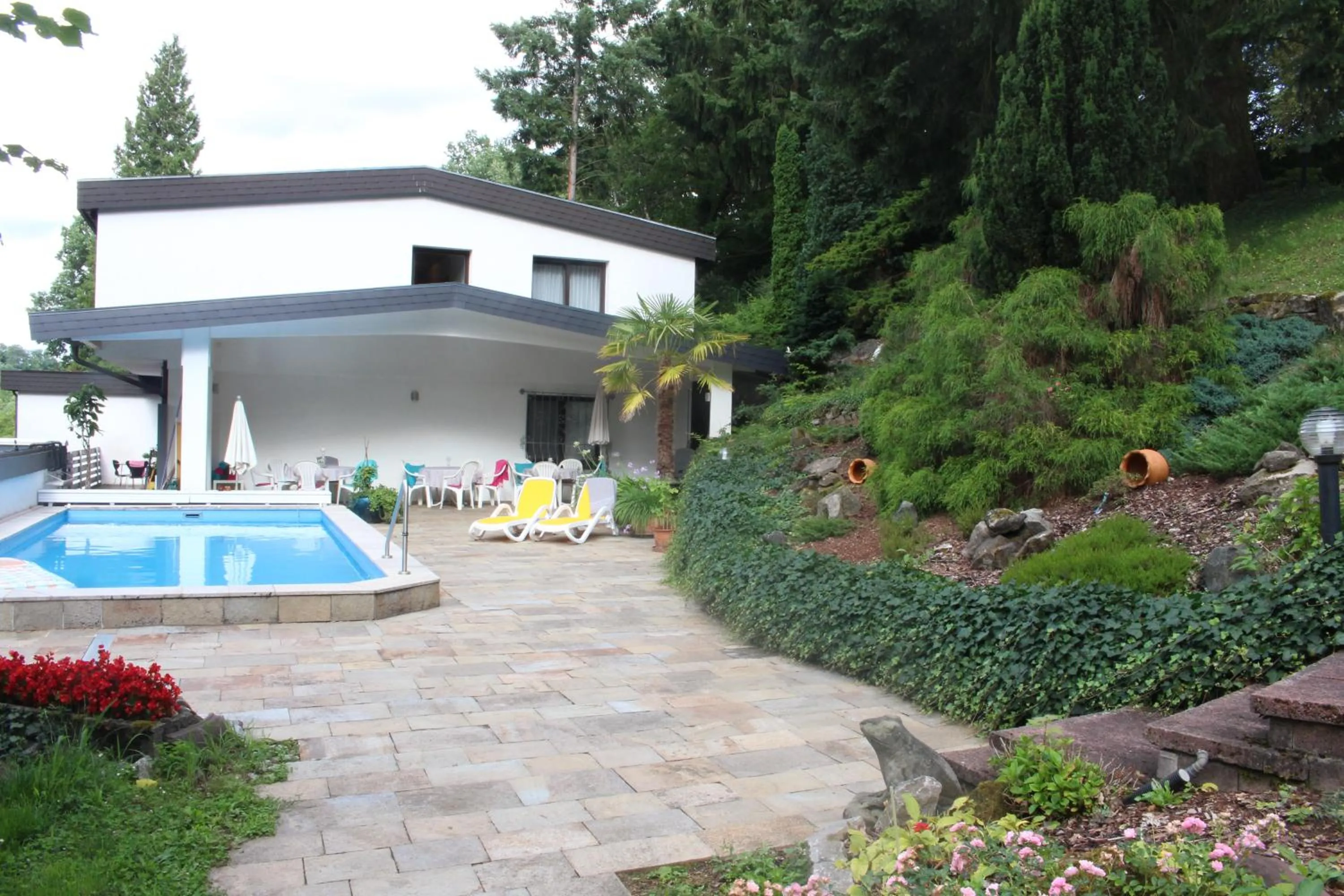 Swimming pool in Haus am Wald