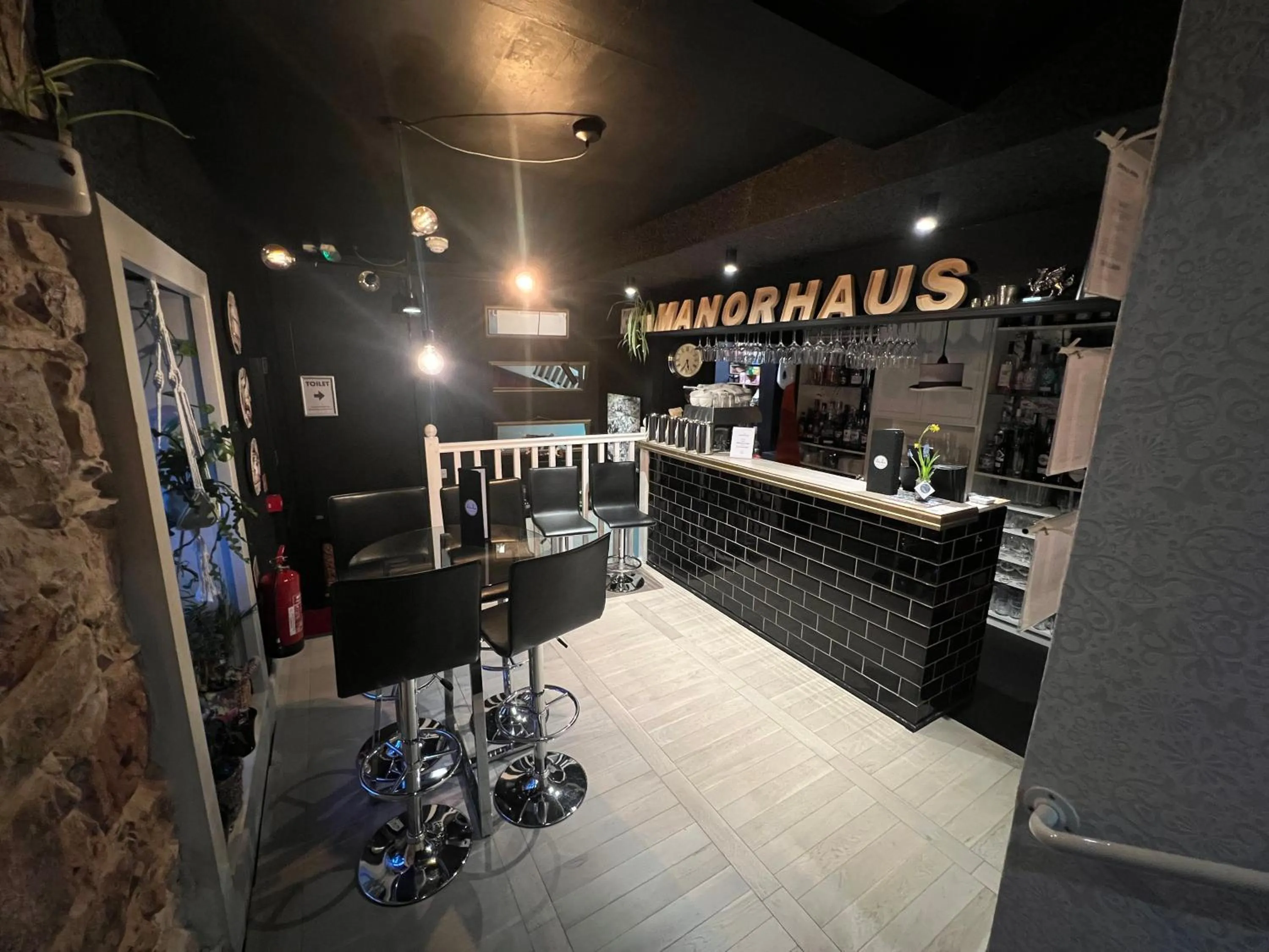 Lounge or bar in manorhaus RUTHIN - manorhaus collection