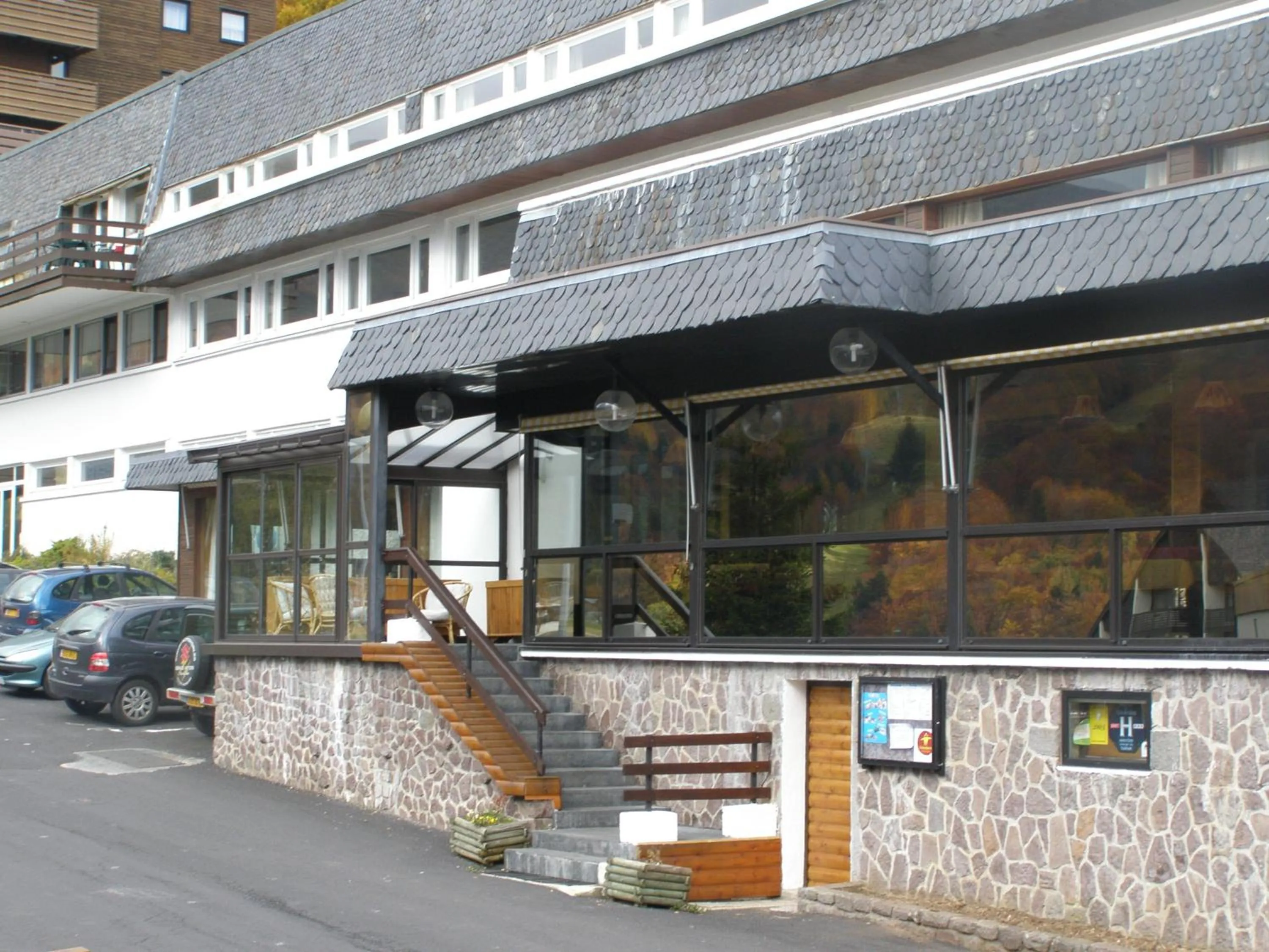 Facade/entrance in Gergovia