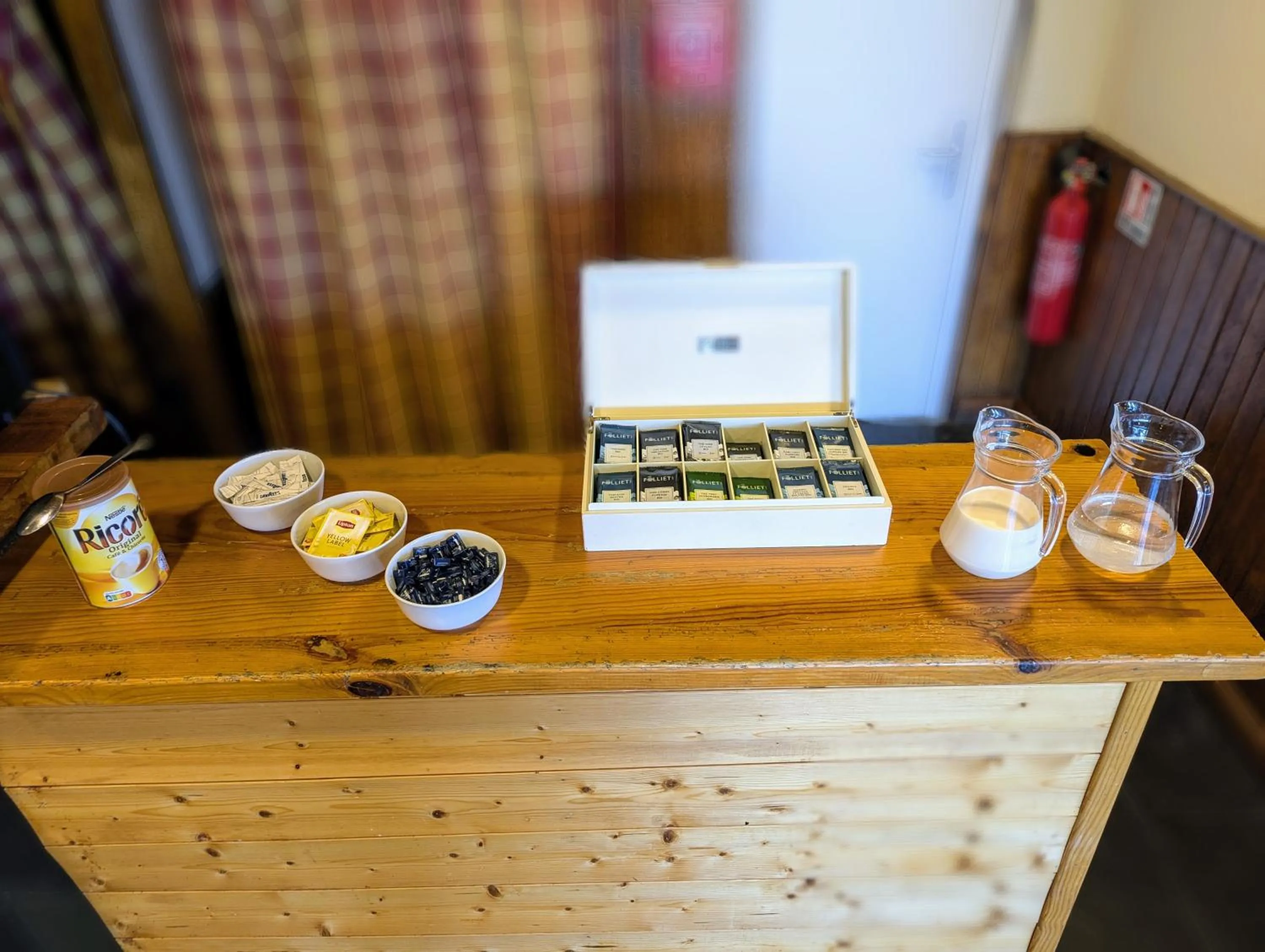 Breakfast in Gergovia