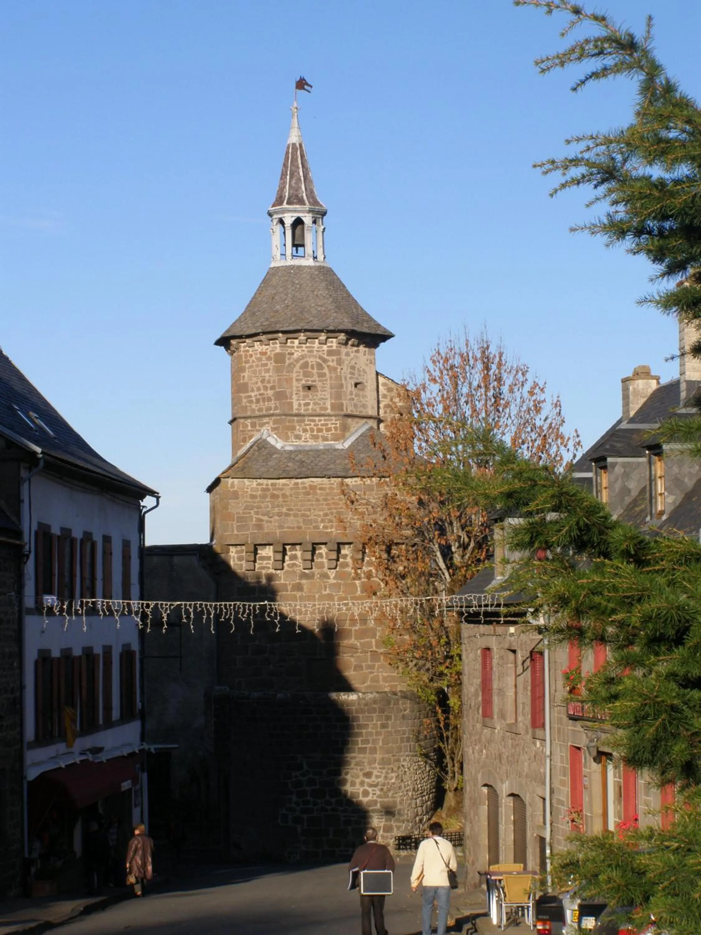 Off site in Gergovia