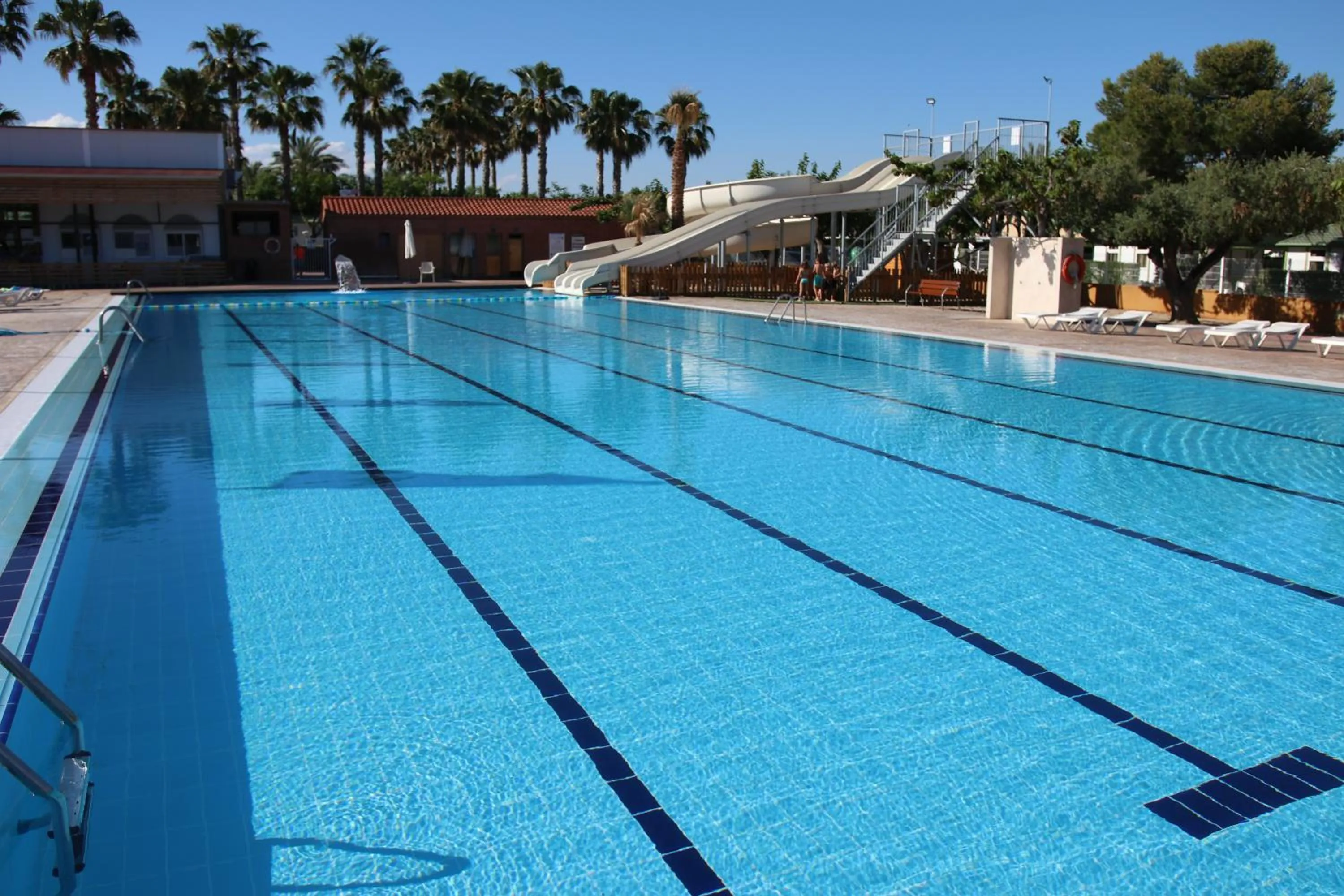 Swimming pool in Camping Platja Cambrils