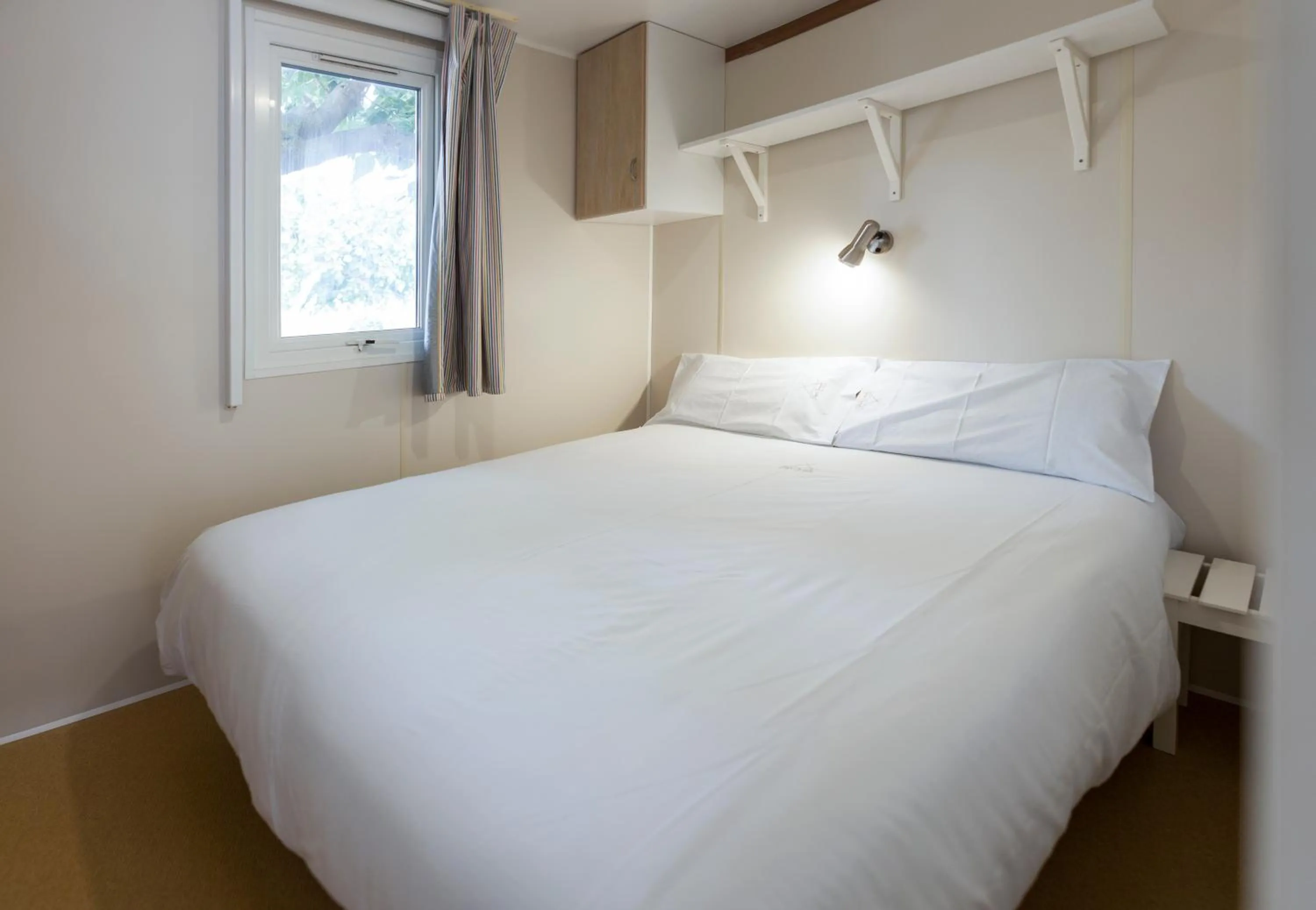 Bed in Camping Platja Cambrils