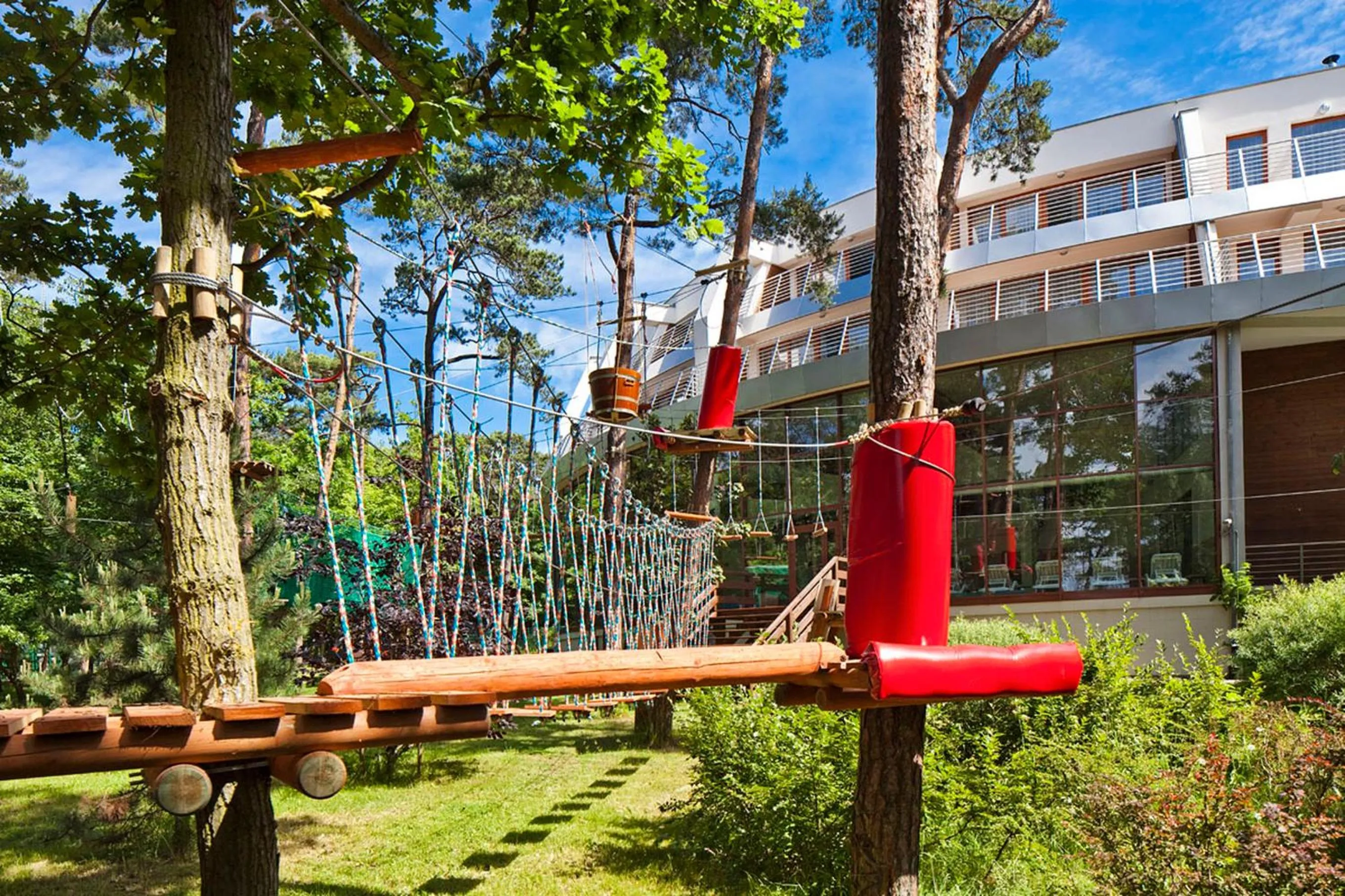 Children play ground in Hotel Dom Zdrojowy Resort & SPA - Destigo Hotels