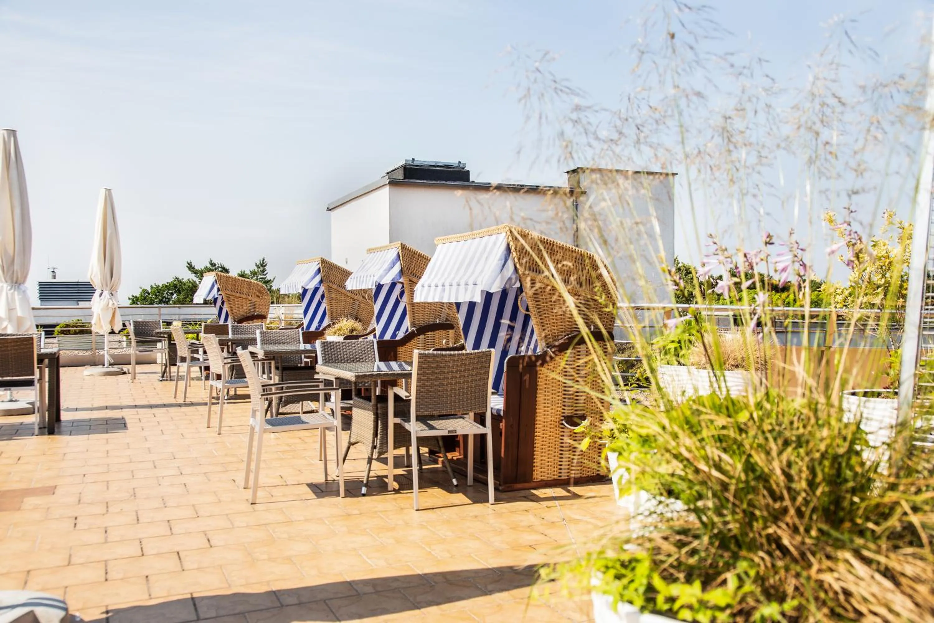 Patio in Hotel Dom Zdrojowy Resort & SPA - Destigo Hotels