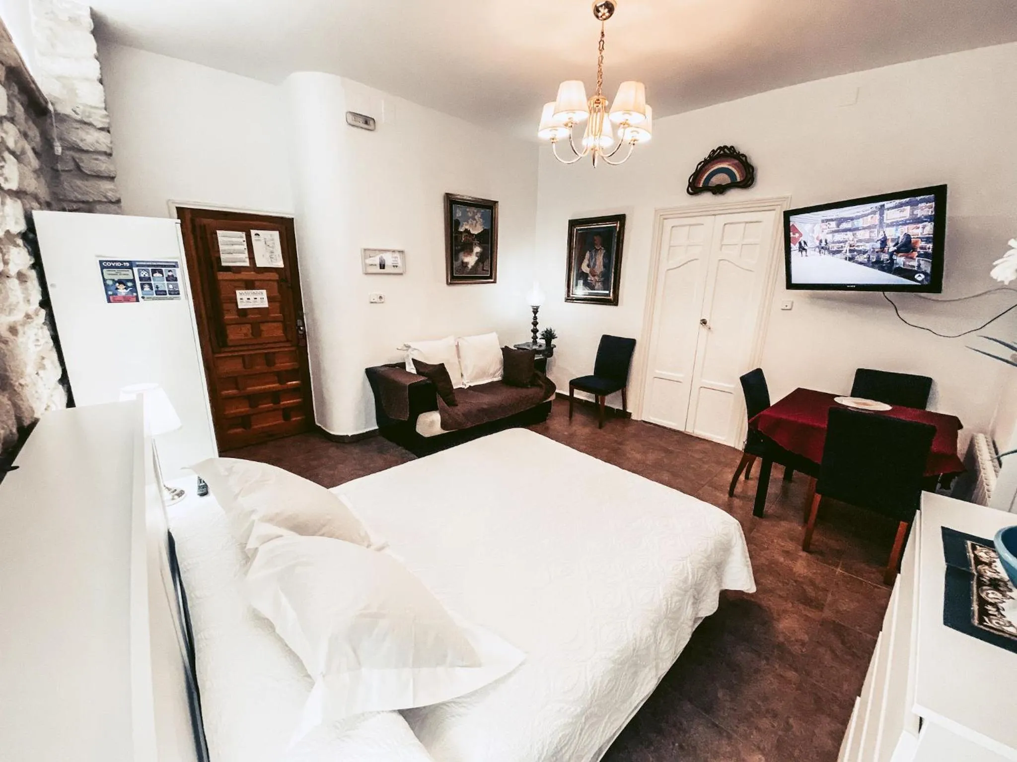 Photo of the whole room, Bed in Pensión Antonio Guesthouse