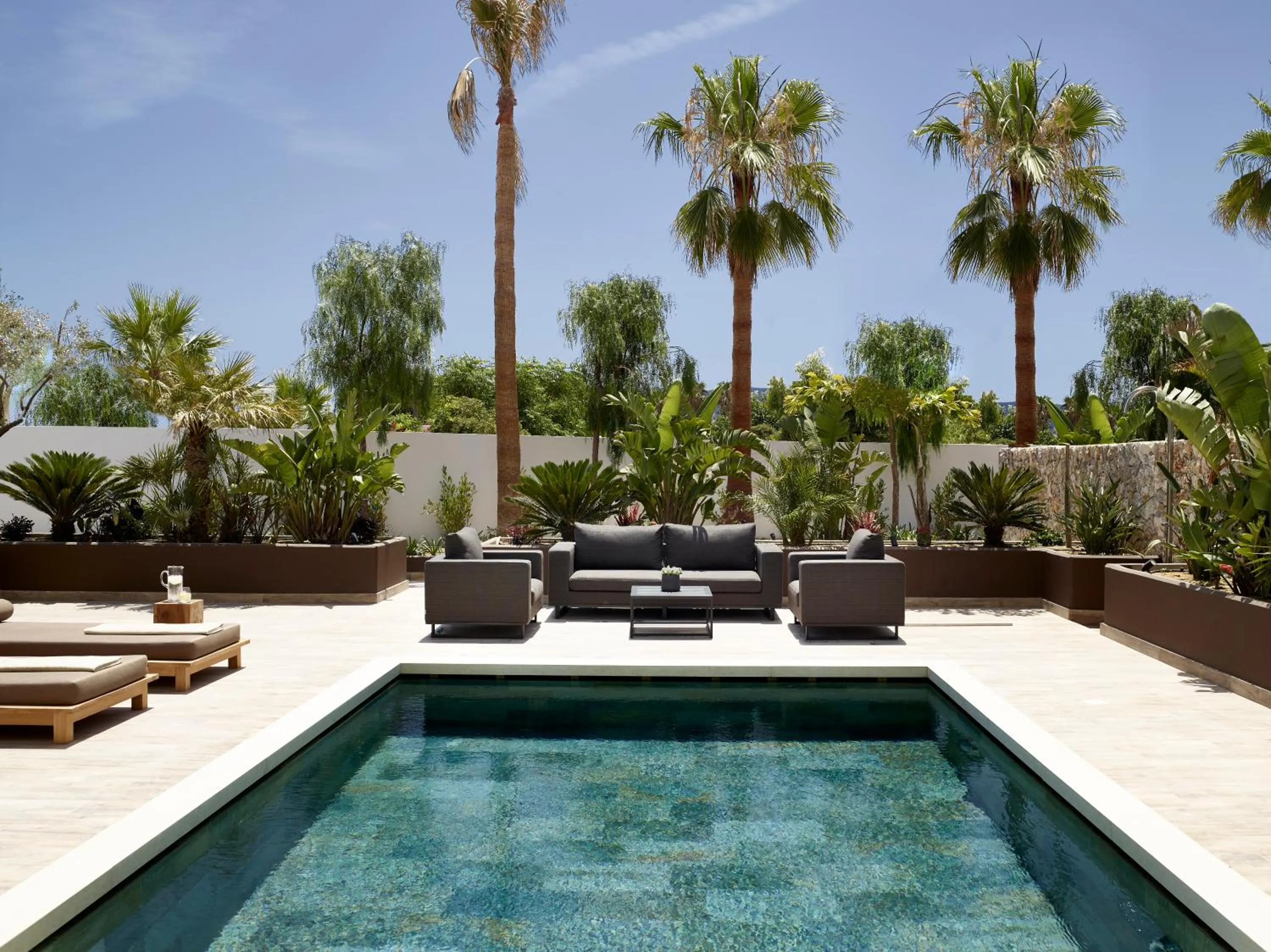 Swimming pool in Lango Design Hotel & Spa, Adults Only