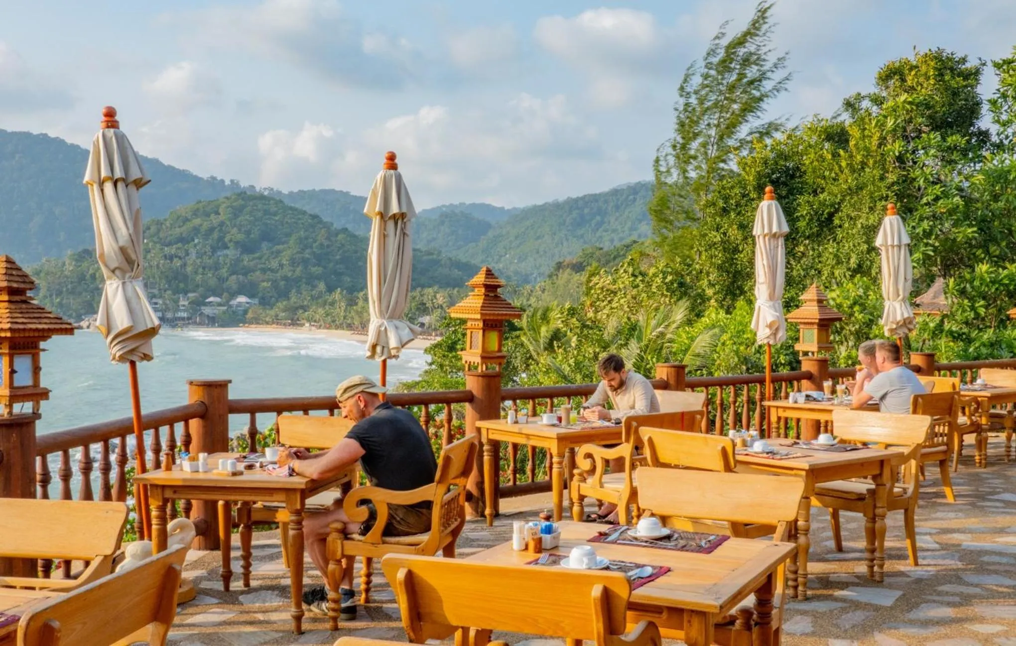 Restaurant/places to eat in Santhiya Koh Phangan Resort and Spa