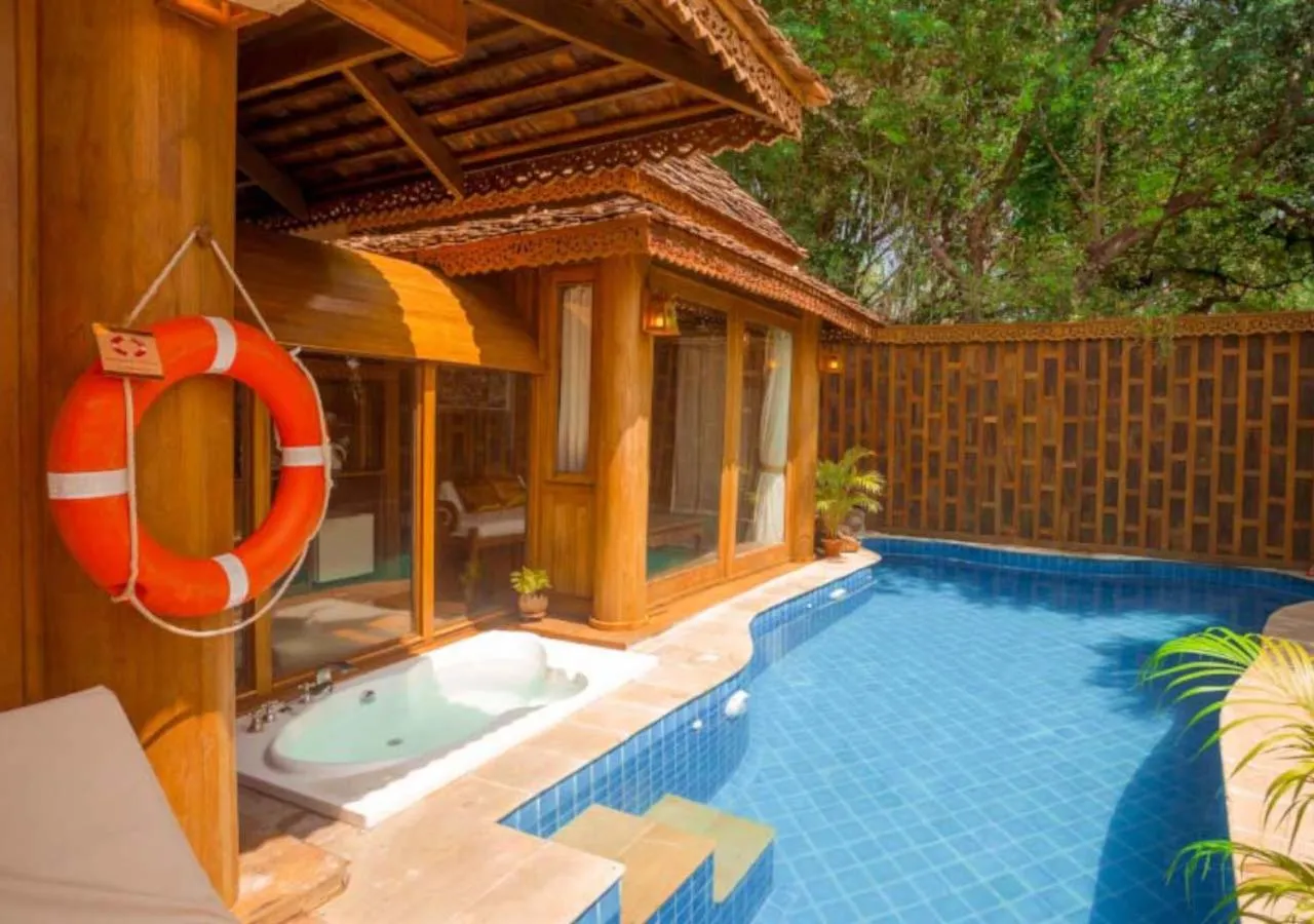 Swimming pool in Santhiya Koh Phangan Resort and Spa