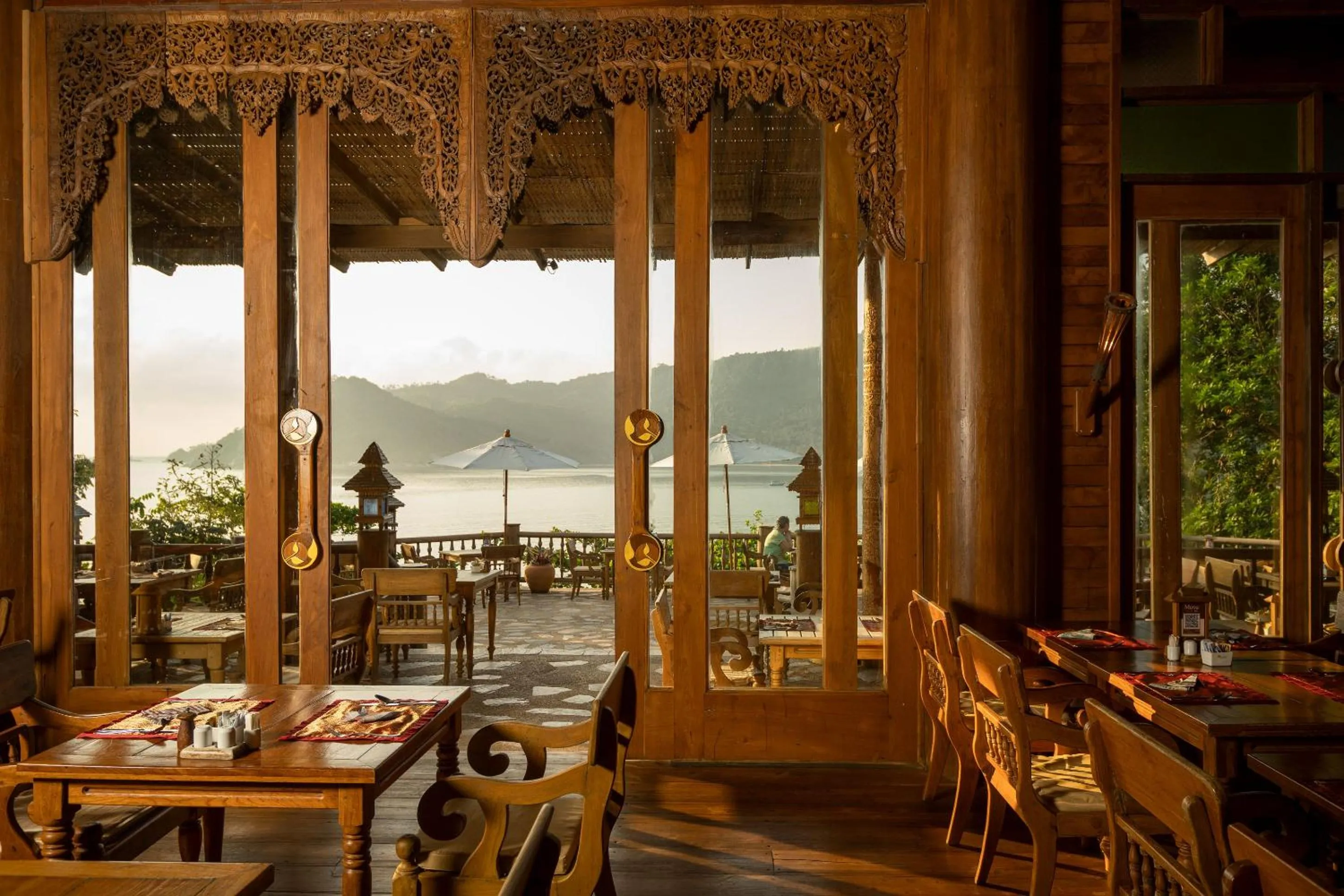 Restaurant/places to eat in Santhiya Koh Phangan Resort and Spa