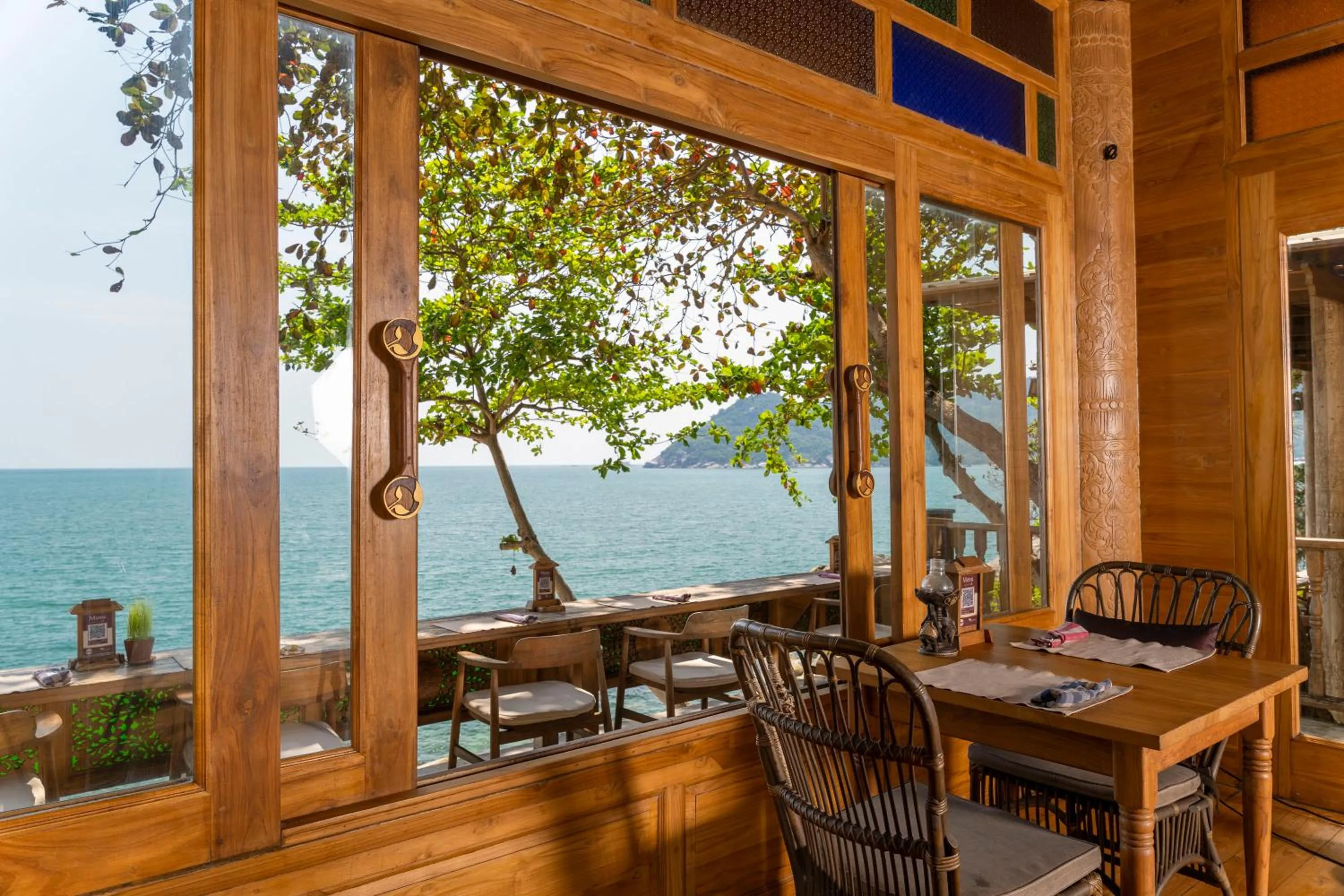 Restaurant/places to eat in Santhiya Koh Phangan Resort and Spa