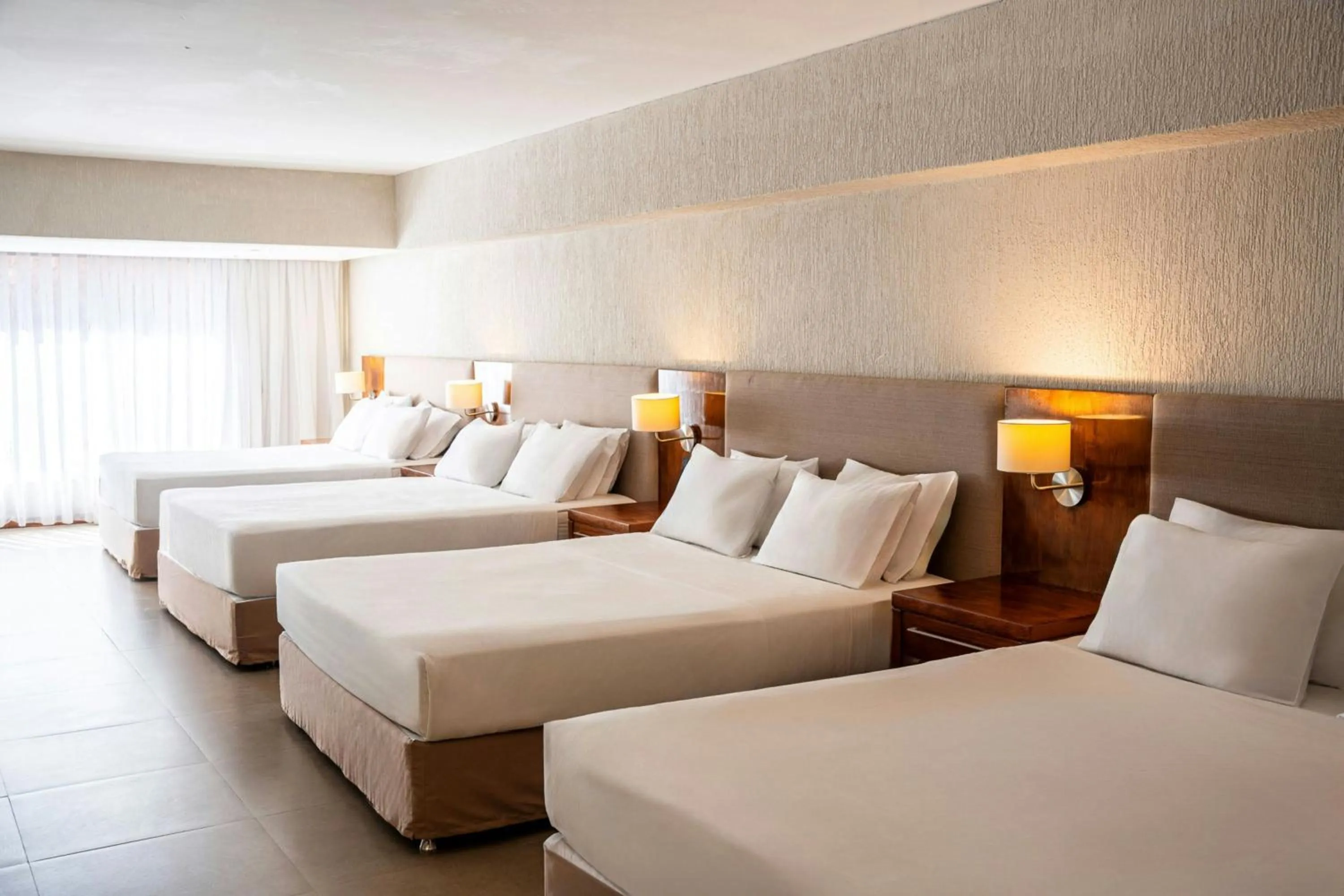 Photo of the whole room, Bed in Yacht & Golf Club Paraguayo, a Tribute Portfolio Resort