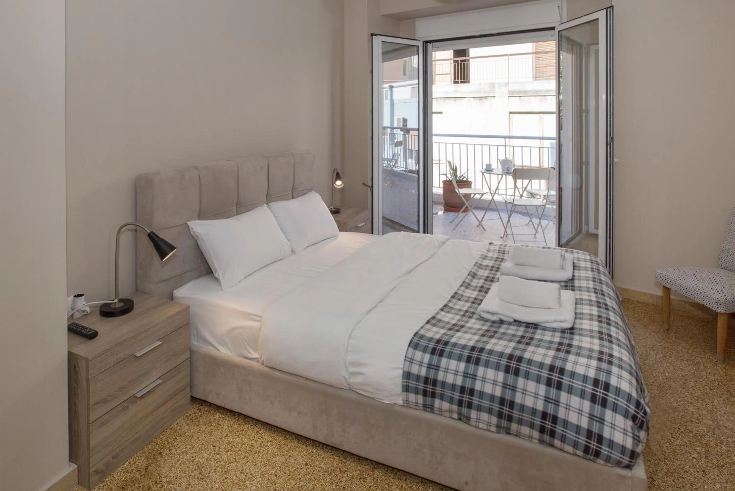 Bed in Leonidas Loft in the heart of Athens by GHH