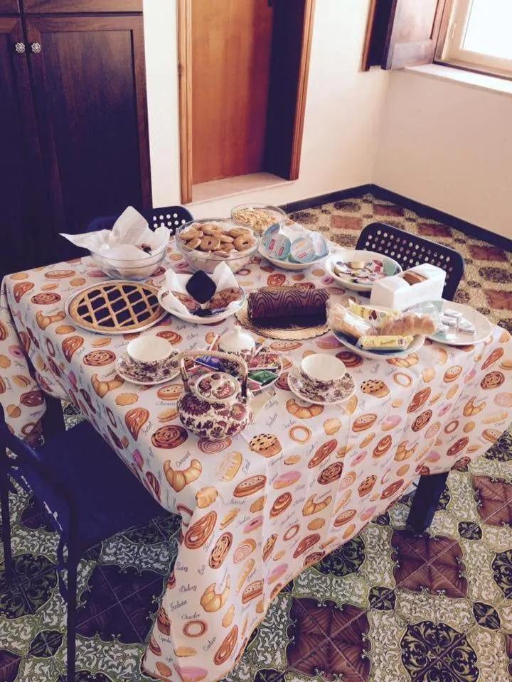 Breakfast in The Reef House