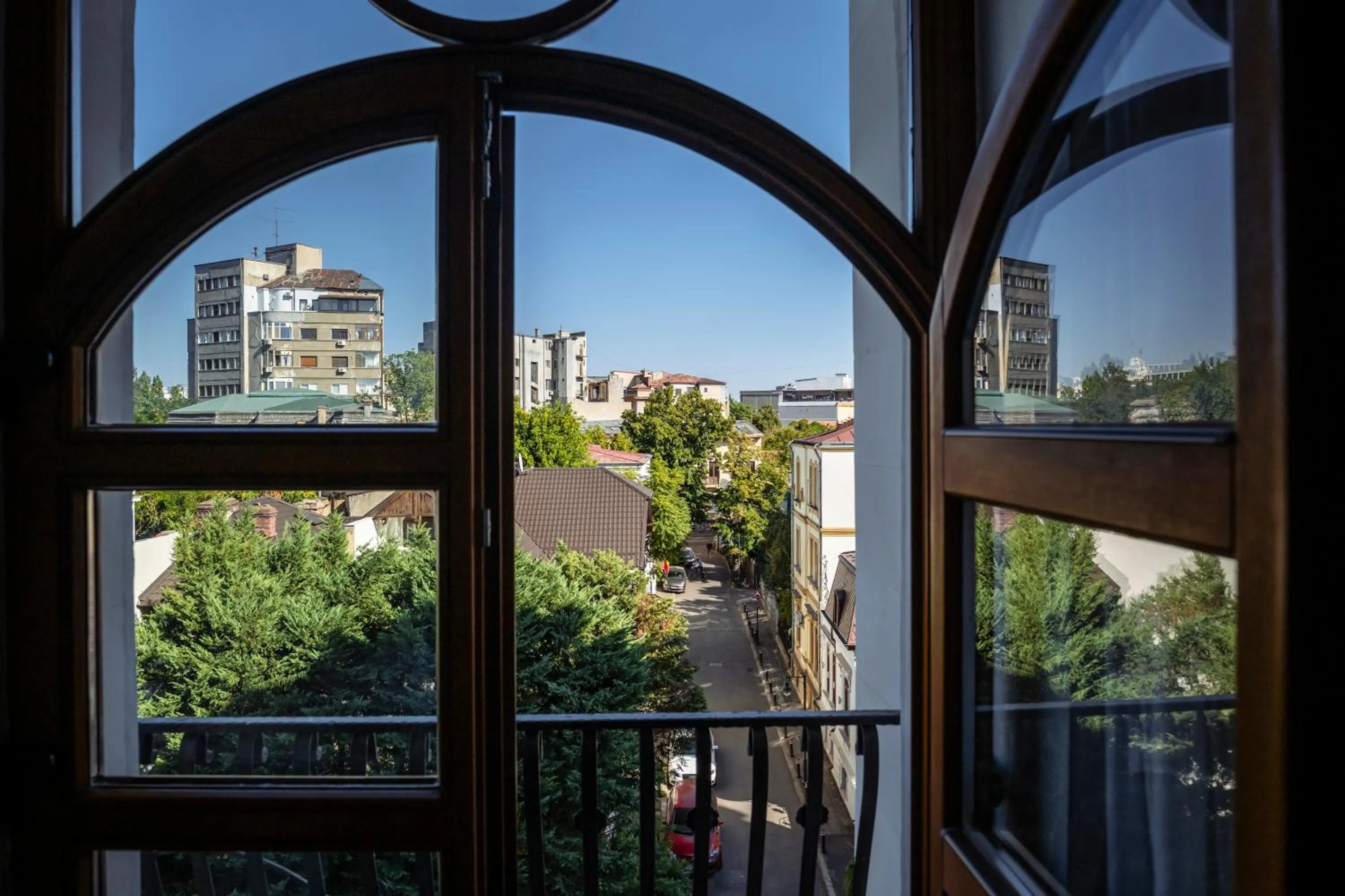 Street view in Epoque Hotel - Relais & Chateaux