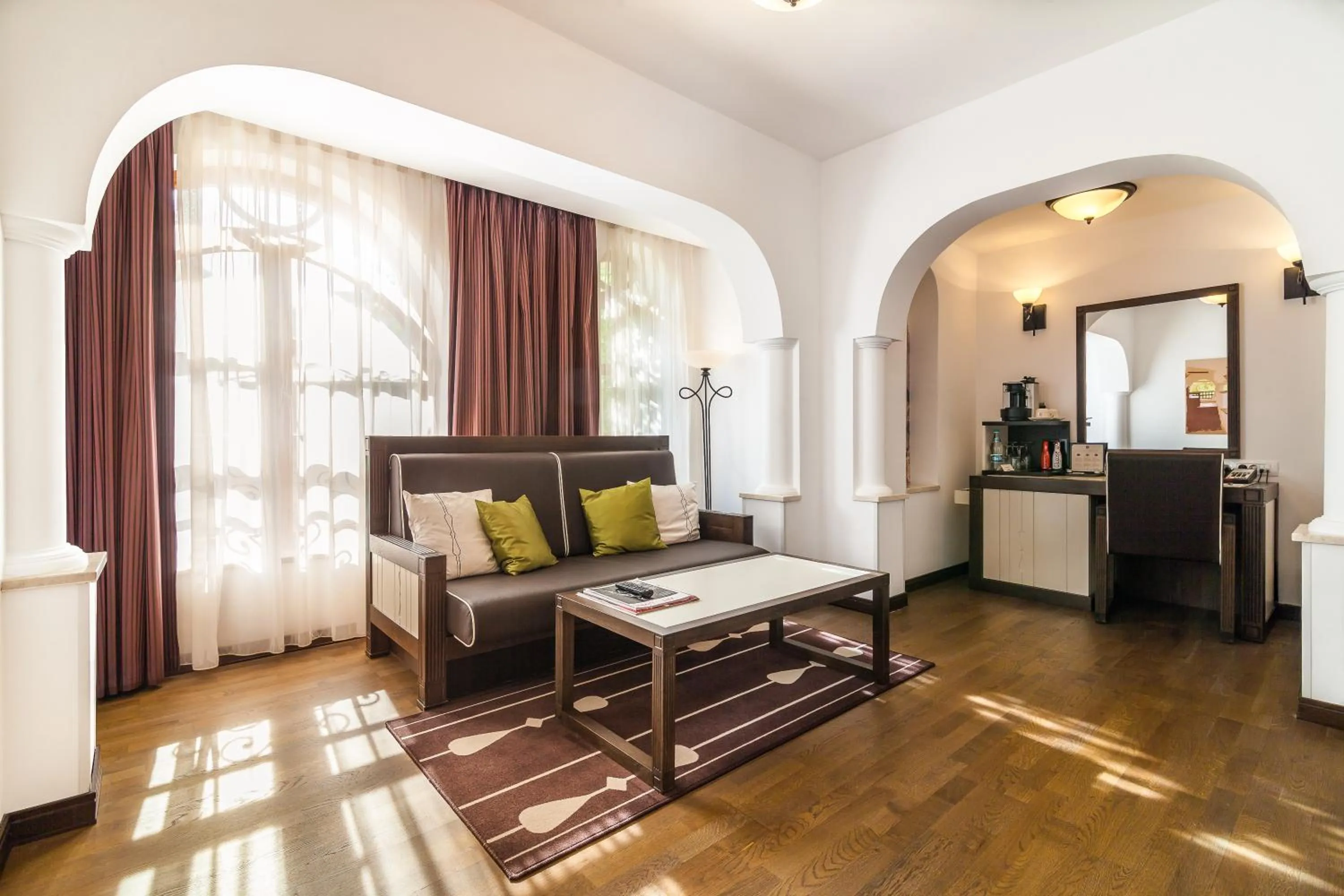 Living room in Epoque Hotel - Relais & Chateaux