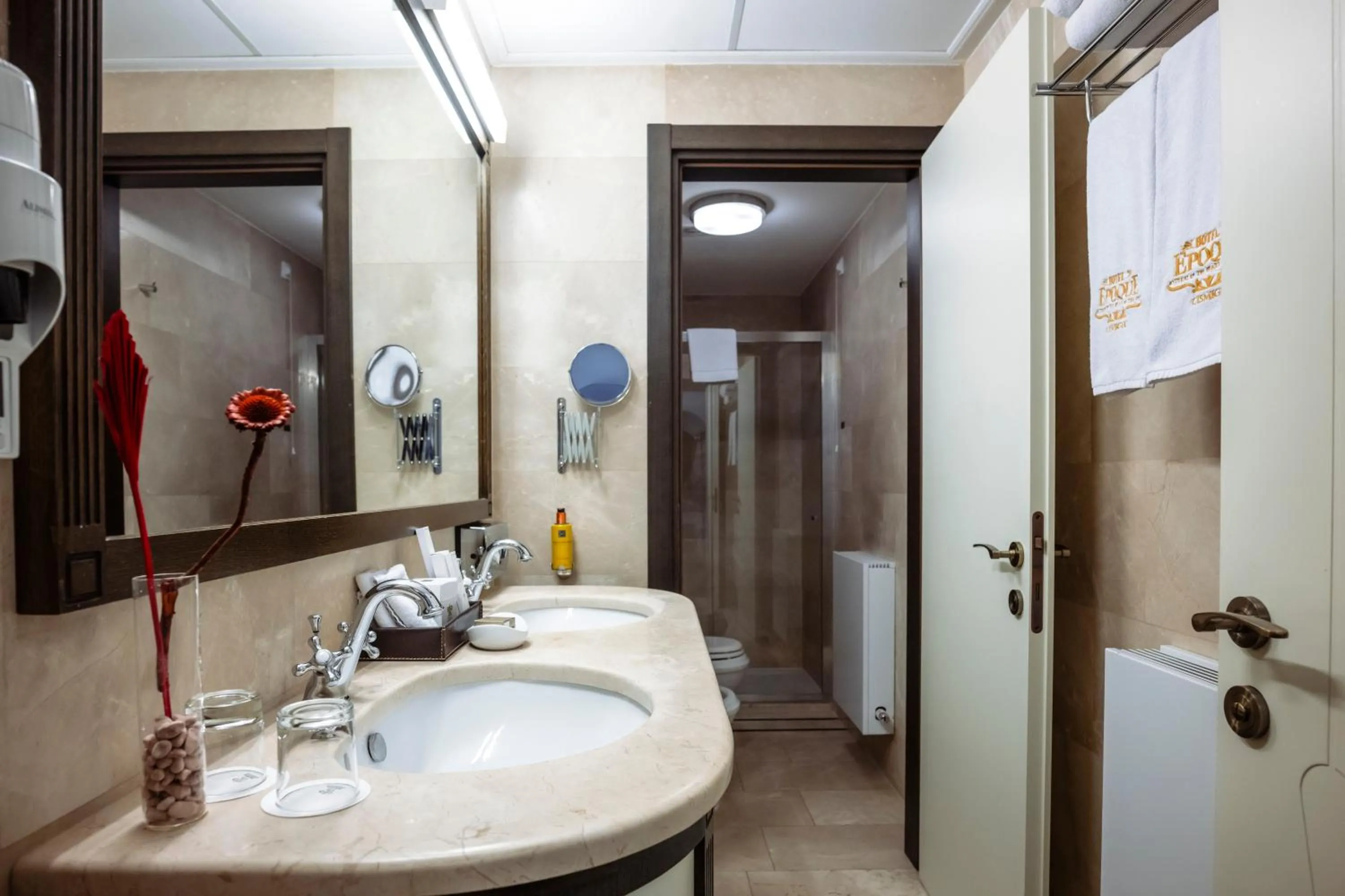 Bathroom in Epoque Hotel - Relais & Chateaux