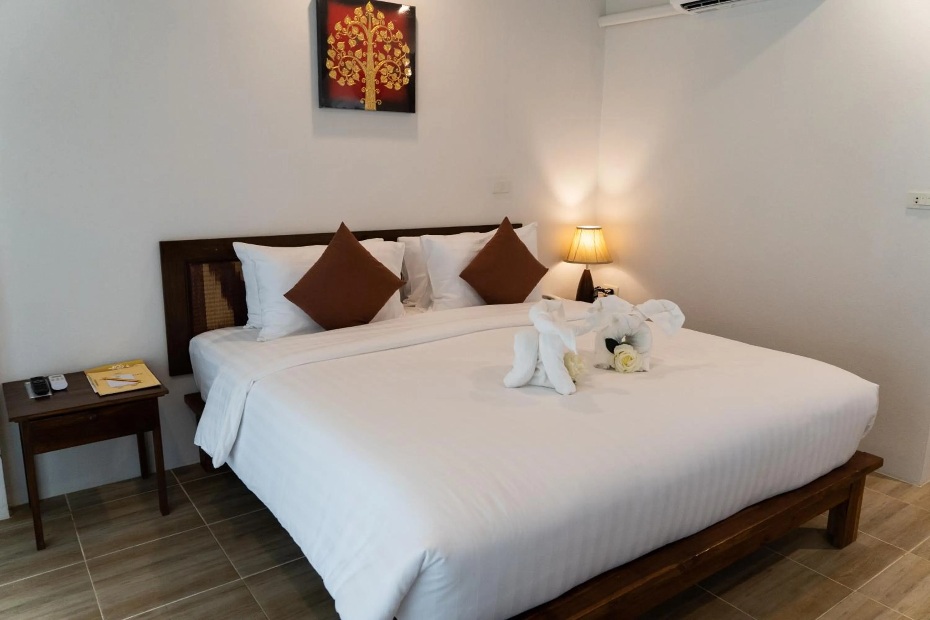 Bed in Adarin Beach Resort