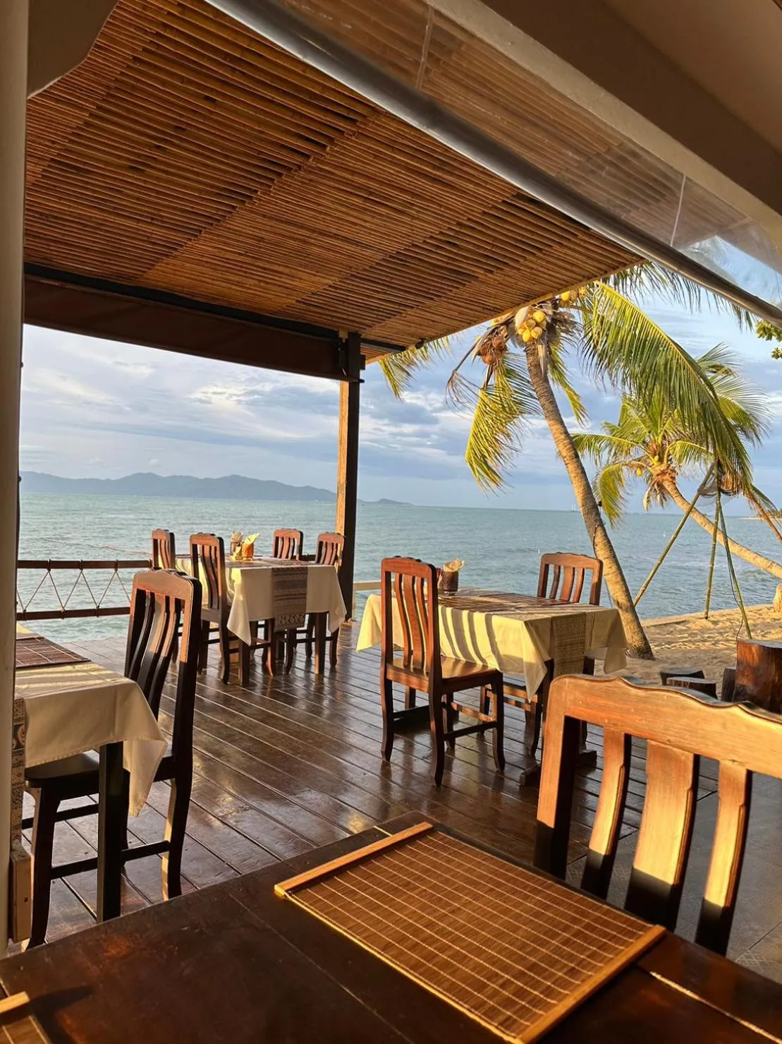 Restaurant/places to eat in Adarin Beach Resort