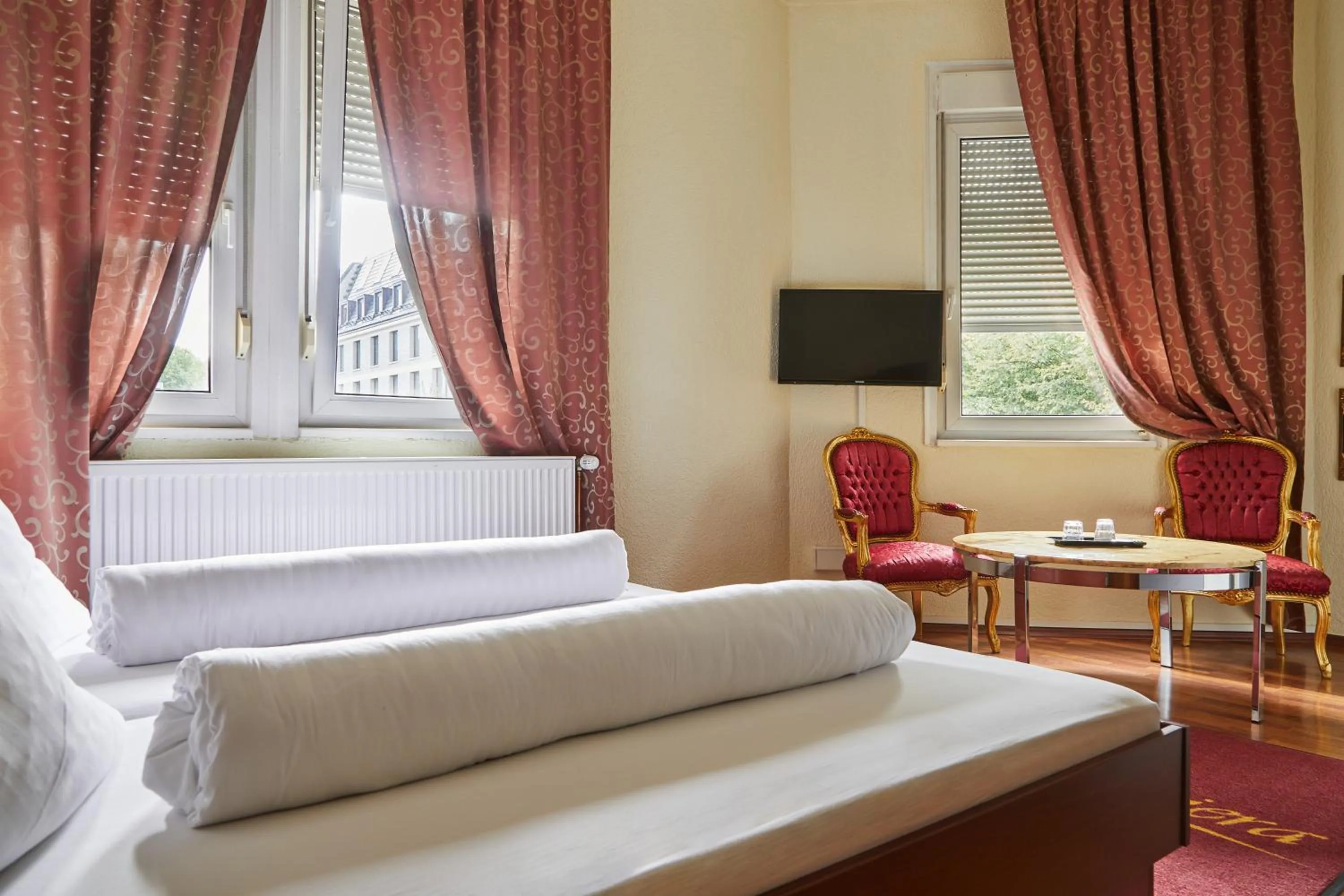 Bed in Hotel Riviera