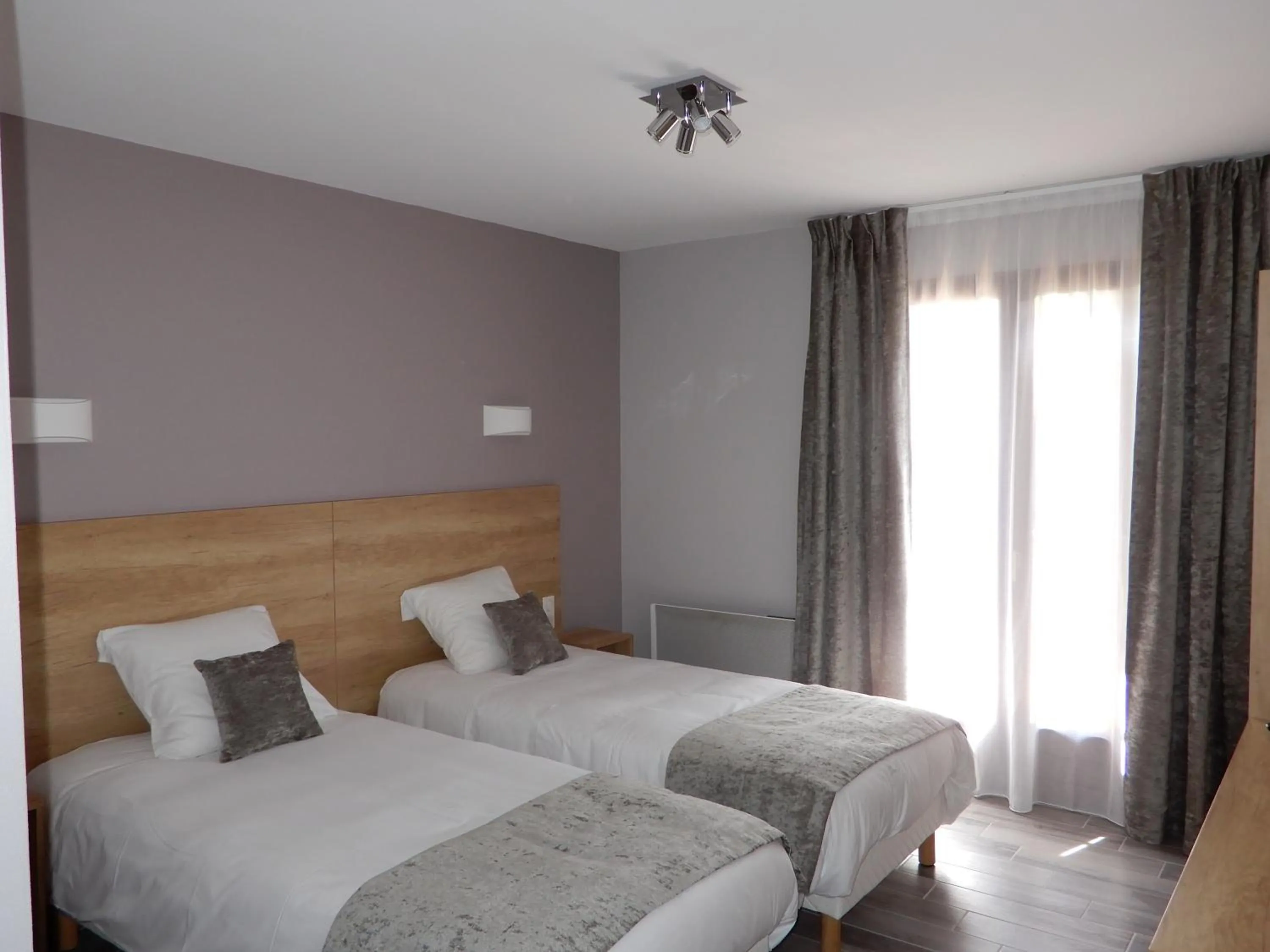 Bed in Hotel Marinet