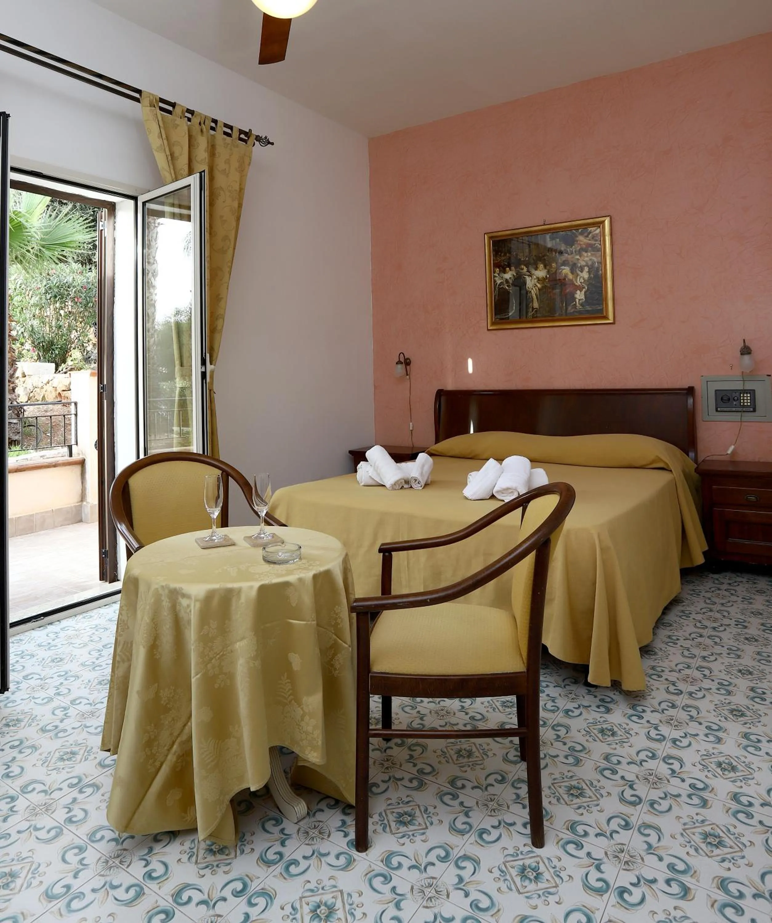 Bed in Cala Dell'Arena