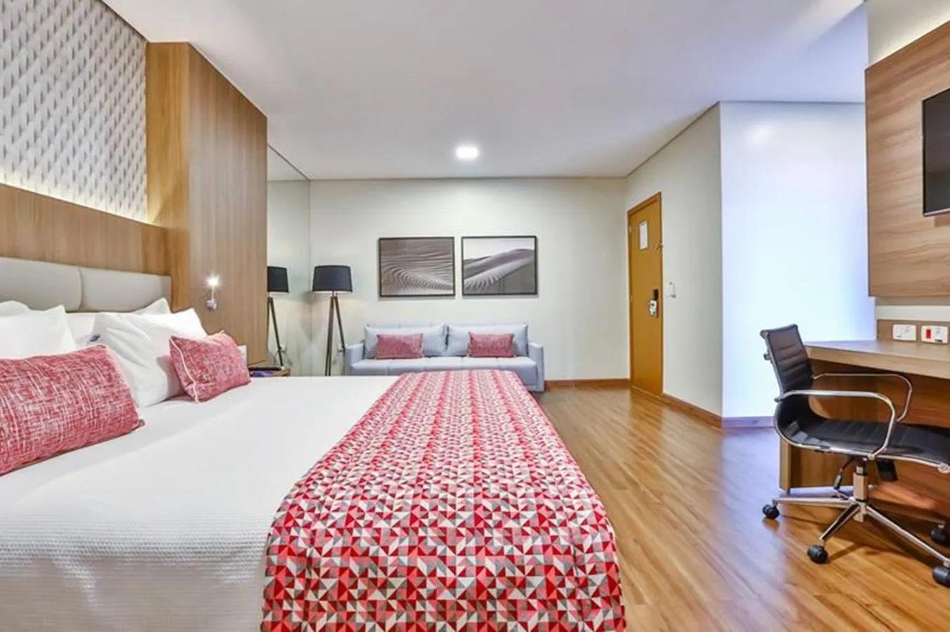 Bedroom, Bed in Comfort Mogi Guaçu