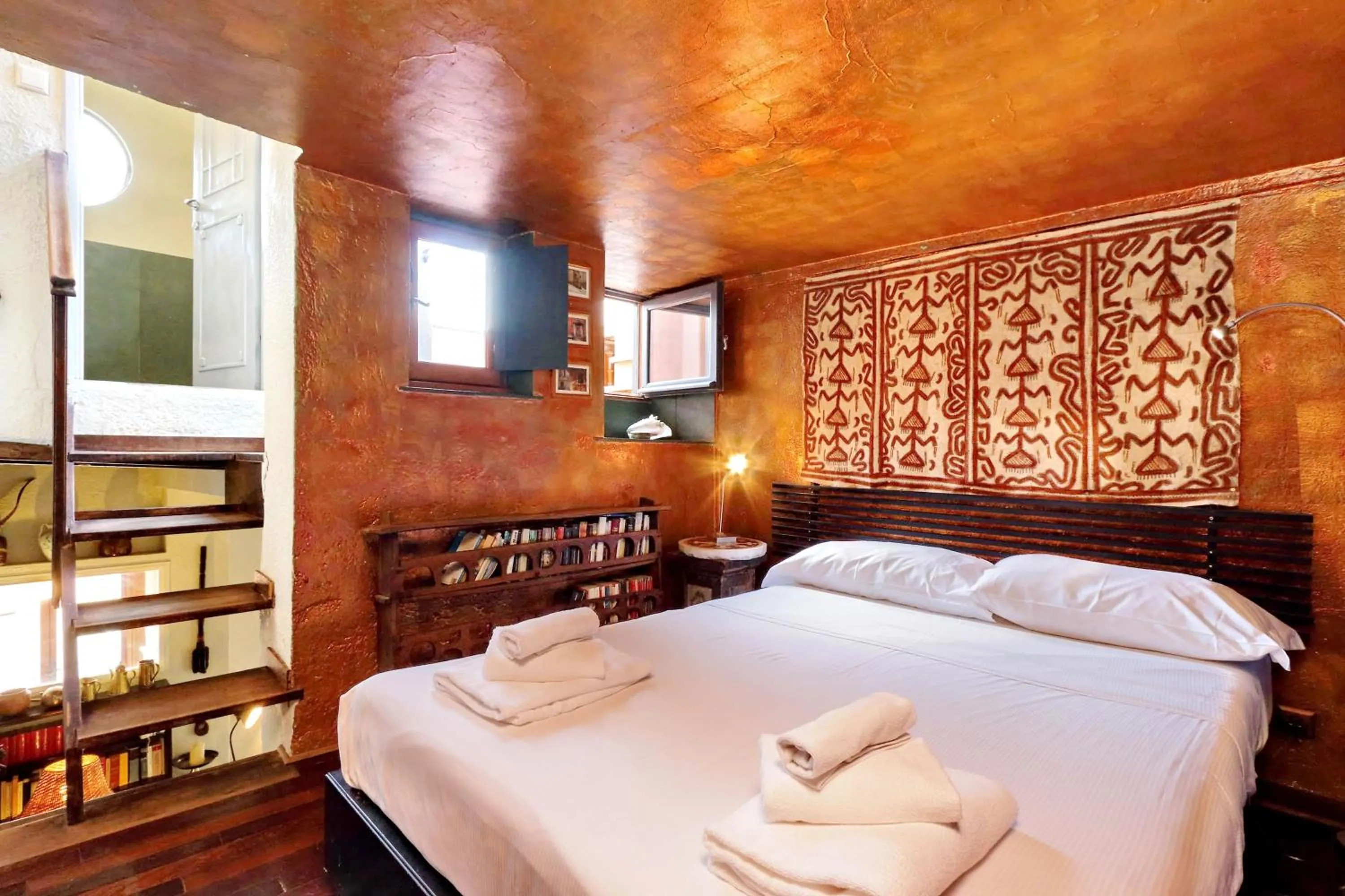 Vicolo del Cinque Penthouse | Romeloft