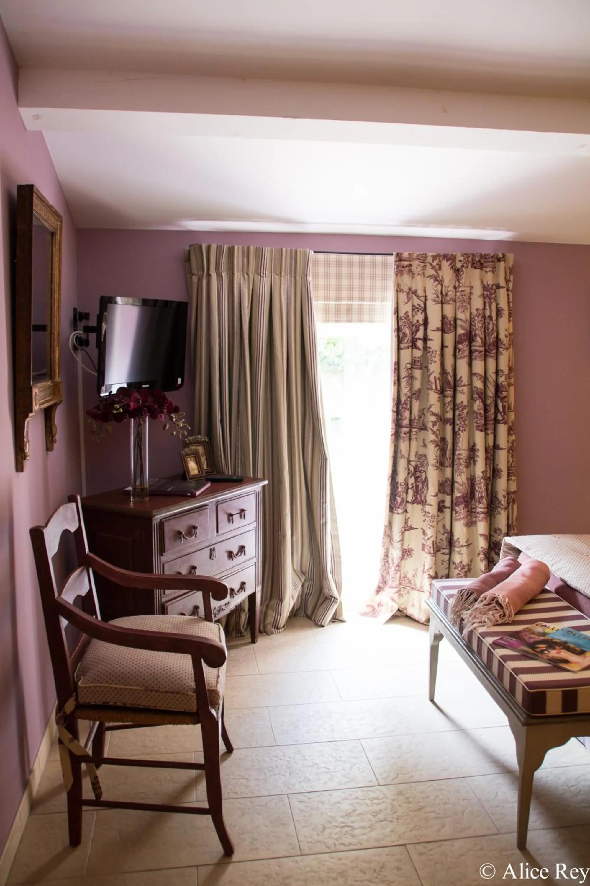 Garden view, Bed in Domaine de Mejeans - Teritoria