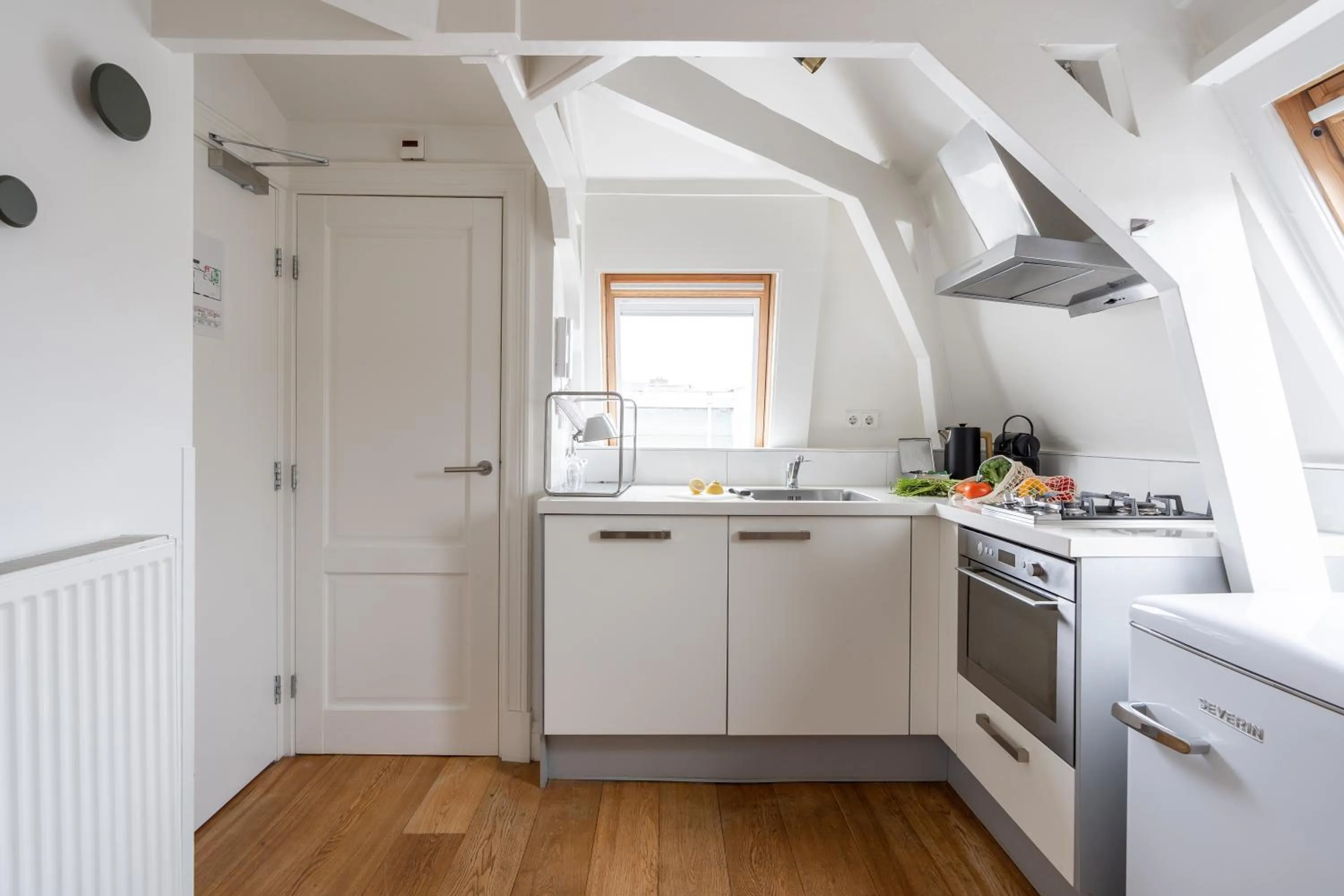 Kitchen or kitchenette in Numa Amsterdam Helmers