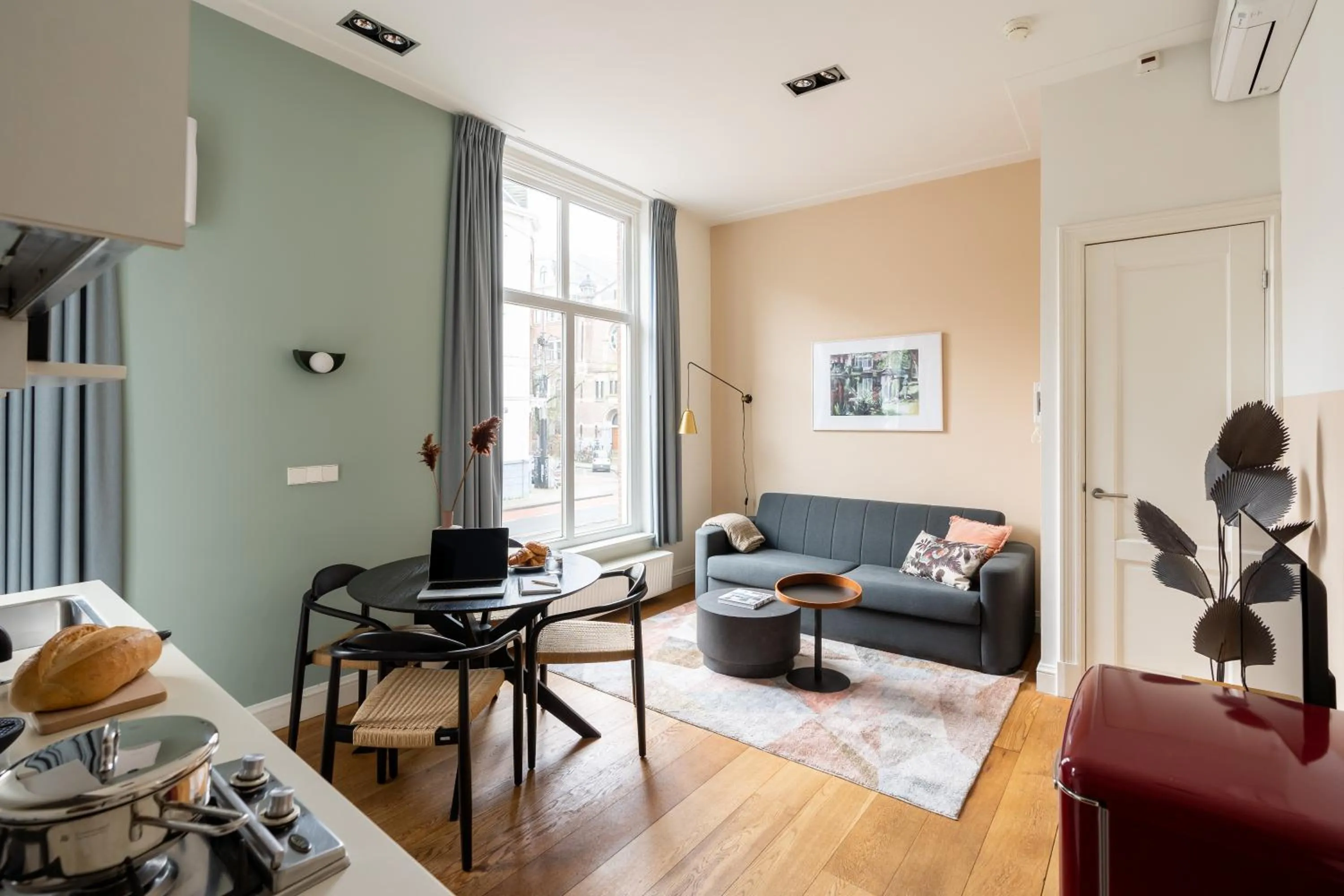 Living room in Numa Amsterdam Helmers